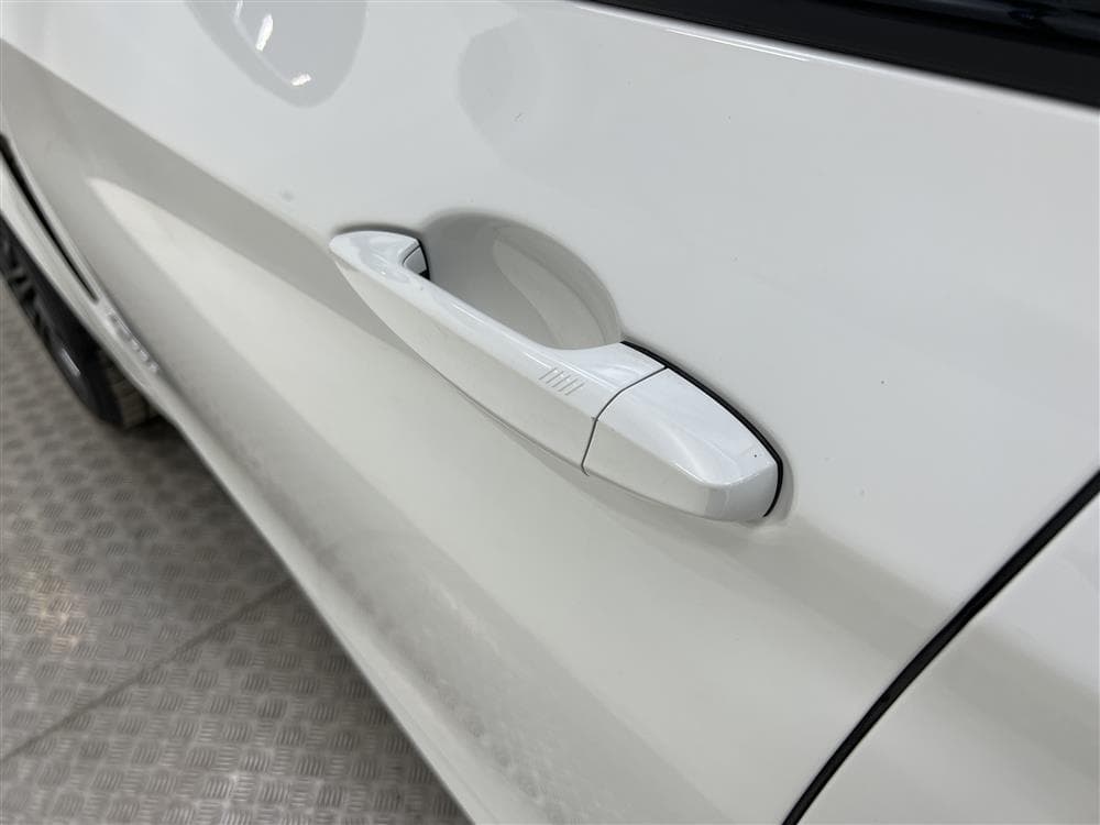 BMW X5 xDrive30d 258hk M Sport Pano DVärm Navi H/K HUD SKinninteriör