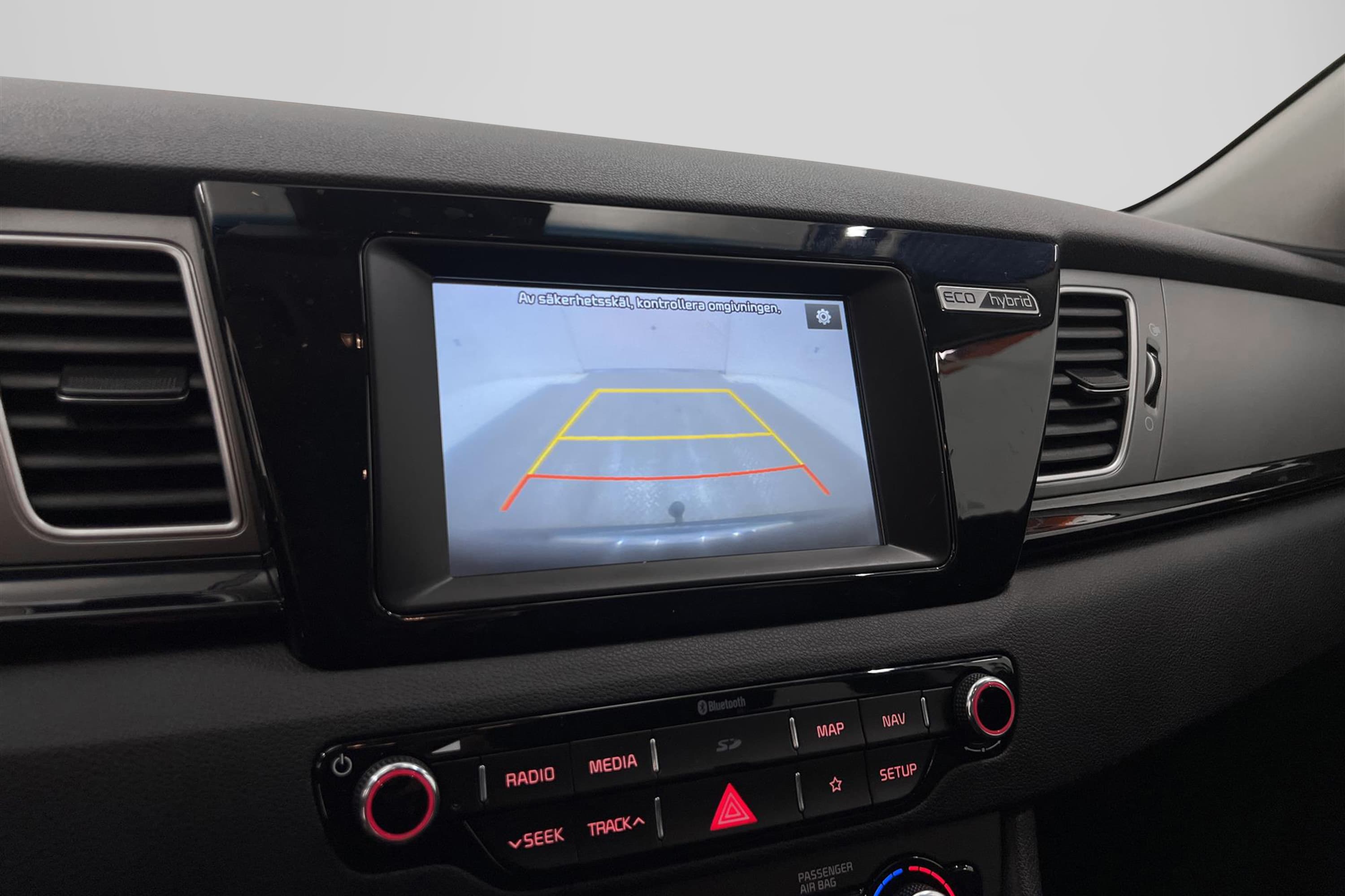 Kia Niro Hybrid 141hk M&K-Värm Navi Drag B-Kamera Skinn PDC 