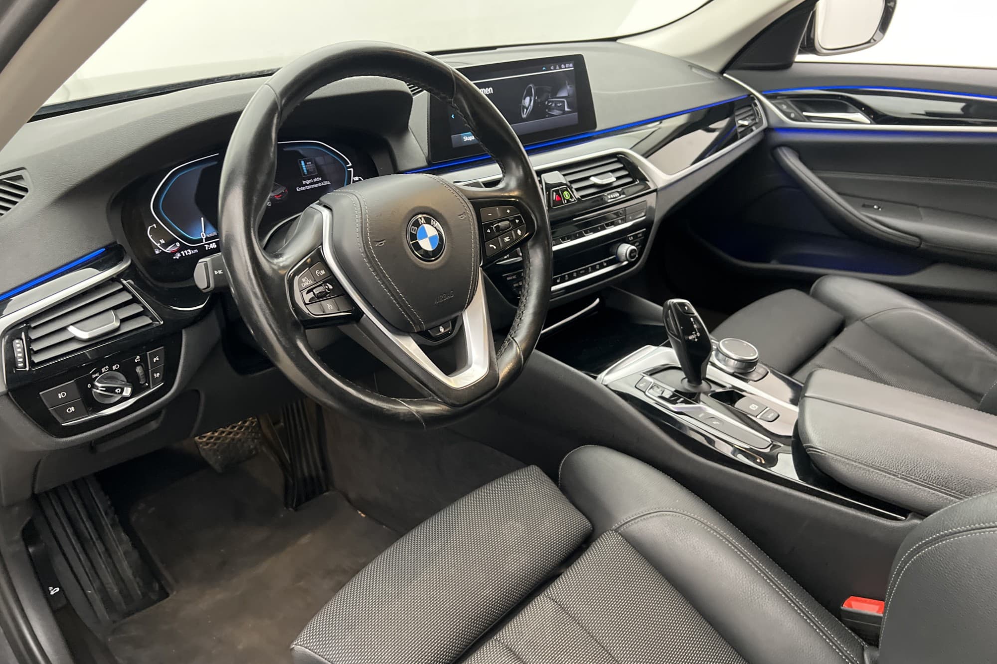 BMW 530 e xDrive Sedan MOMS Sport line Cockpit HiFi Kamera