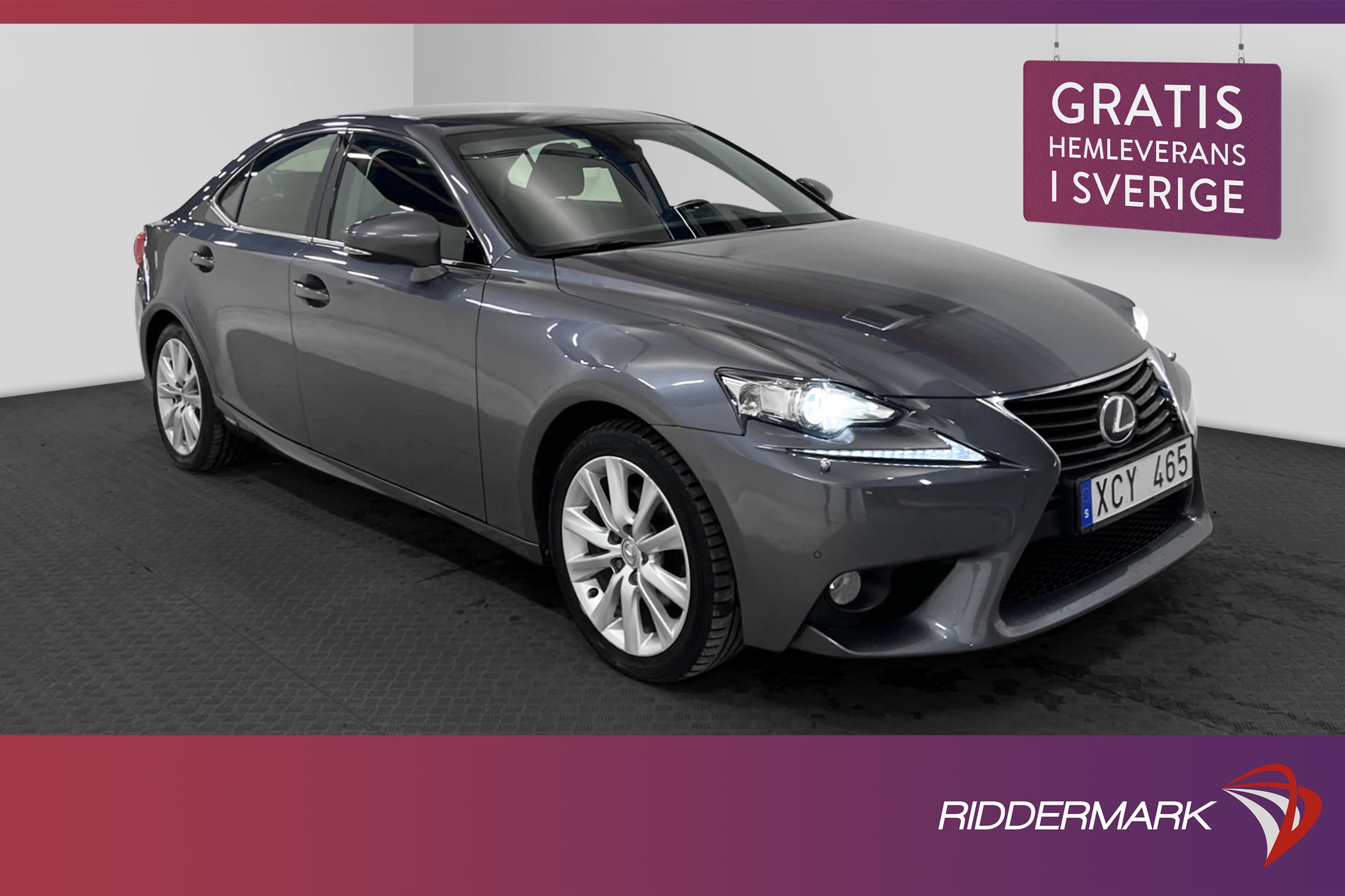 Lexus IS 300h 2.5 CVT 223hk