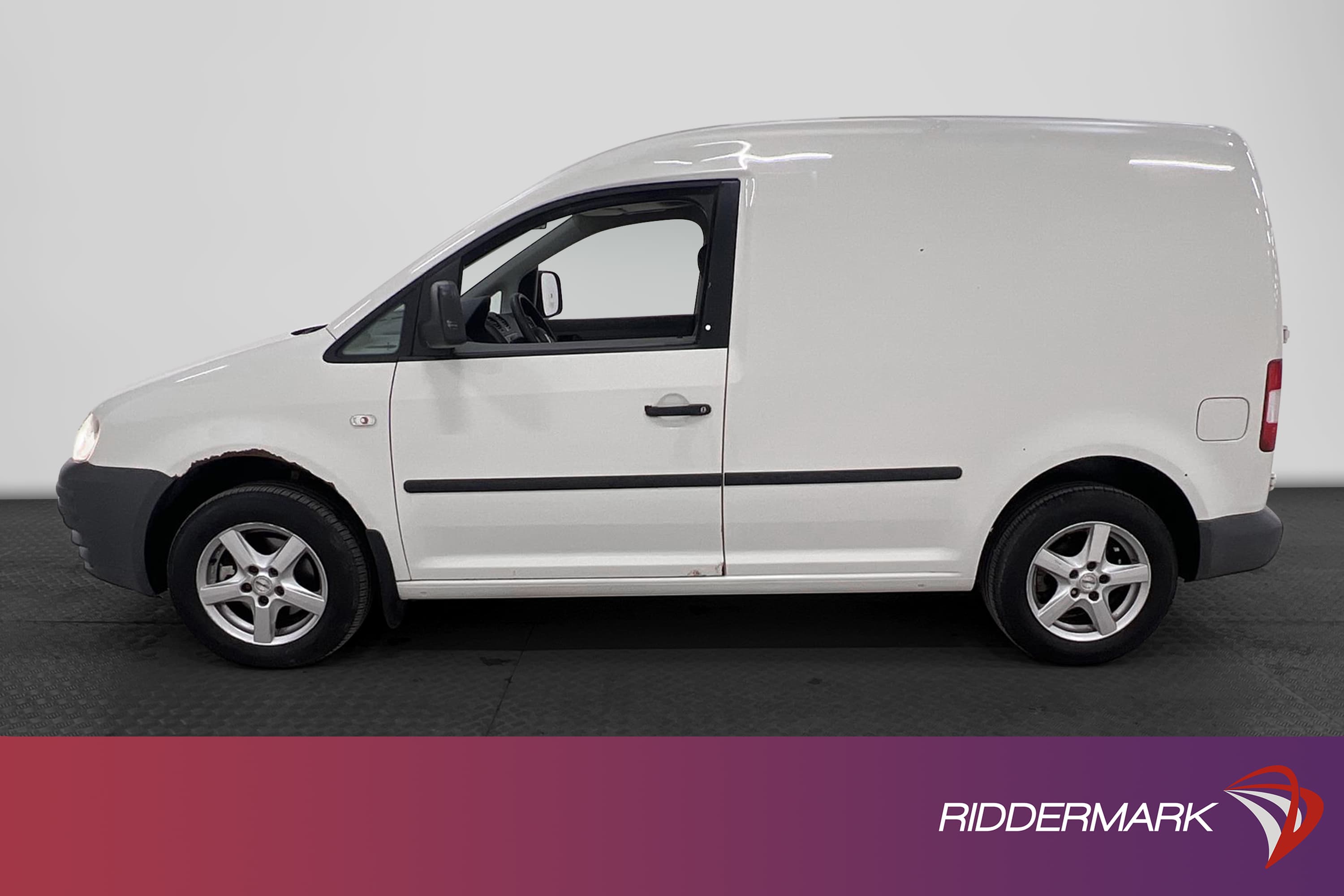 Volkswagen Caddy 1.9TDI Dragkrok Nyservad