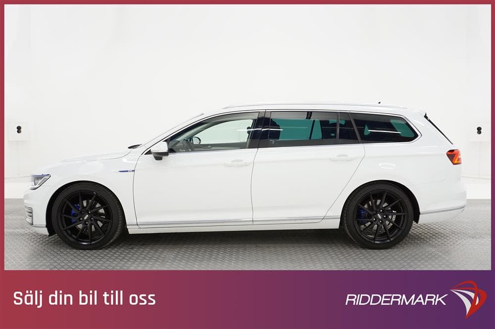 Volkswagen Passat GTE 218hk Executive Business Drag Skinnexteriör