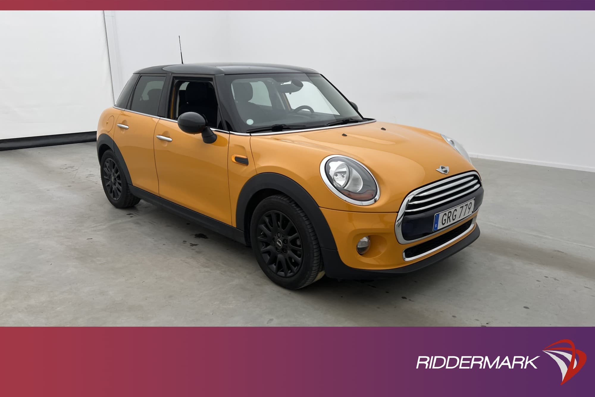MINI Cooper 136hk