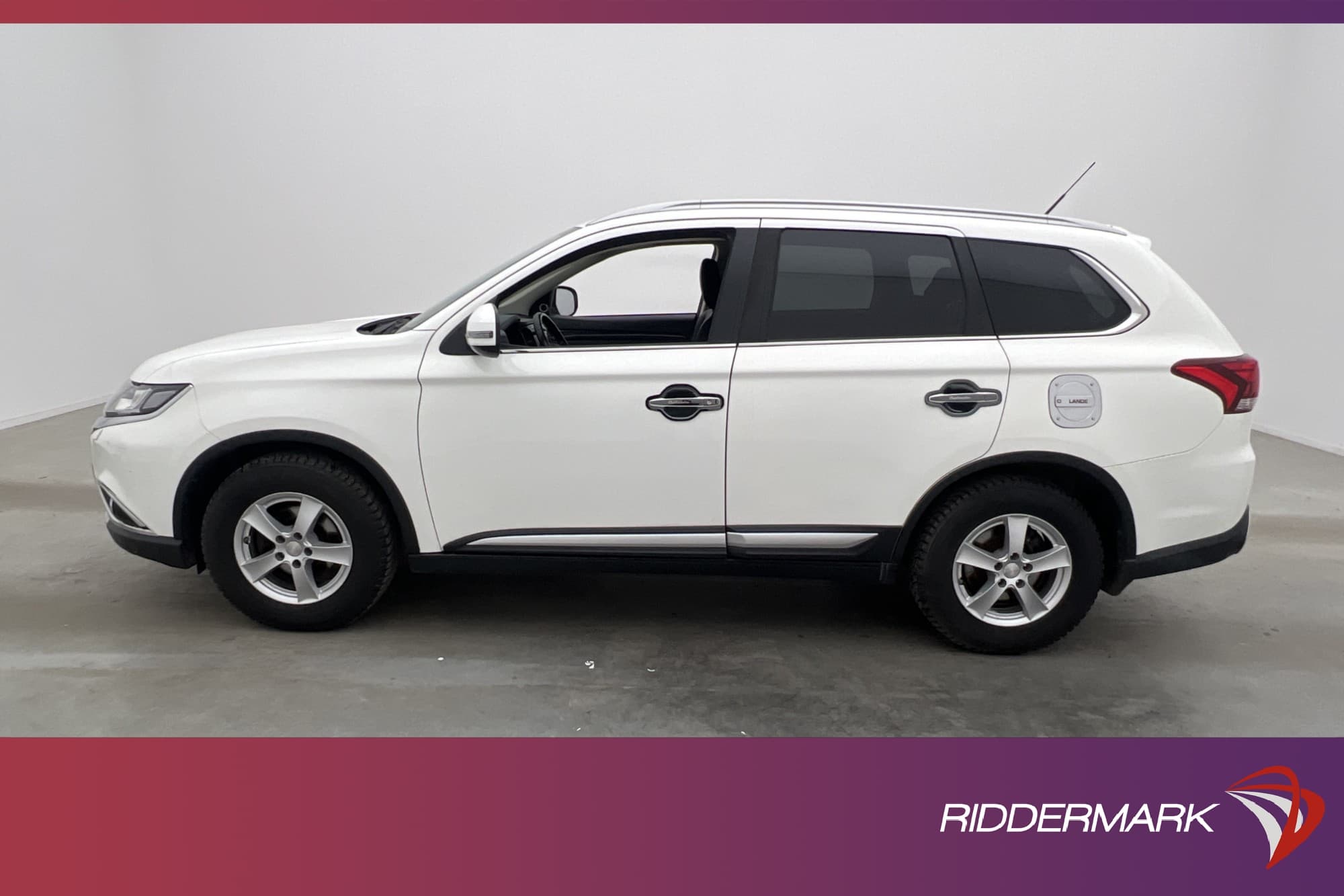 Mitsubishi Outlander 2.0 150hk 4WD Business