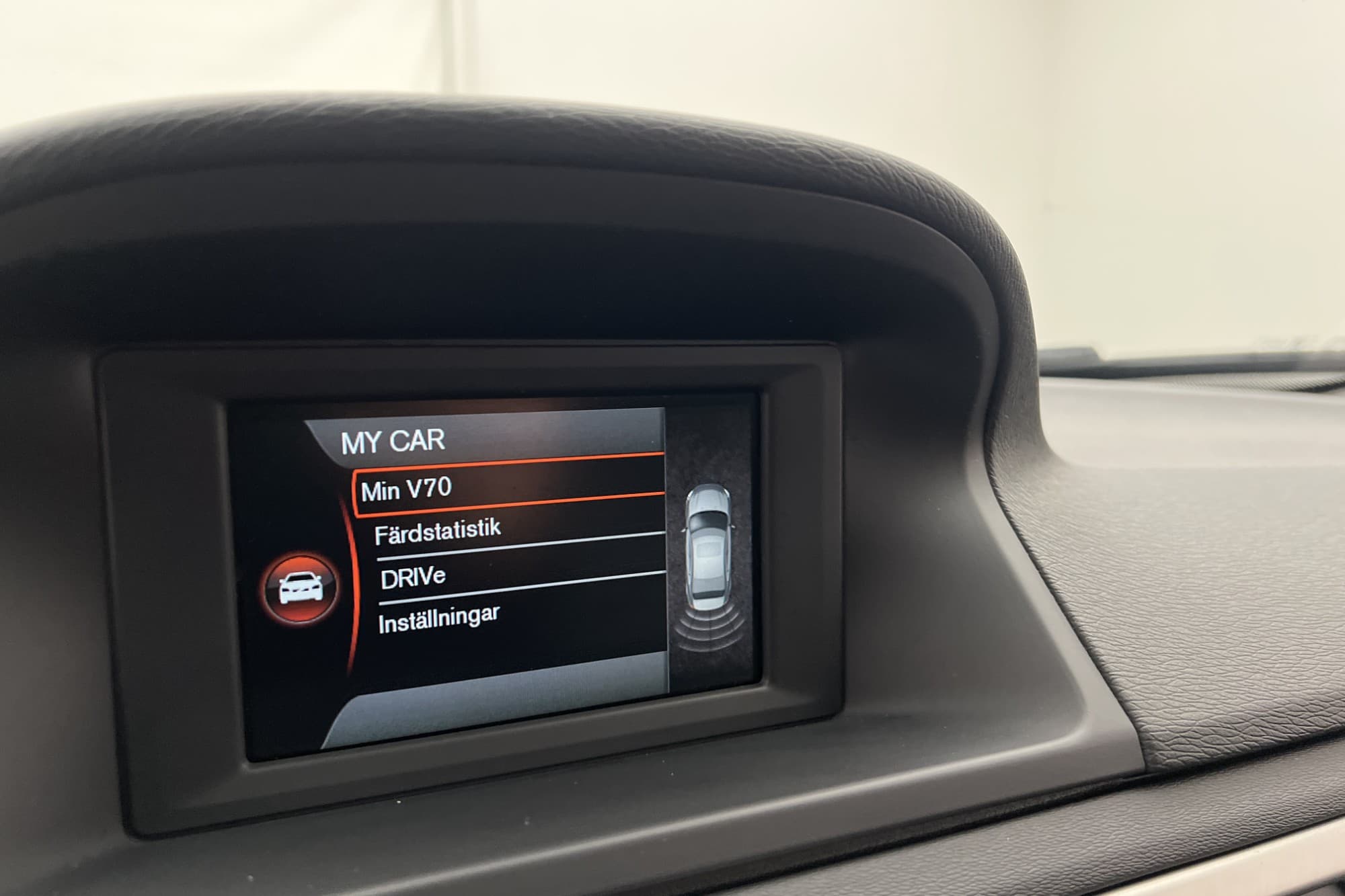 Volvo V70 D4 Dynamic Edition VOC Värmare P-Sensorer Skinn