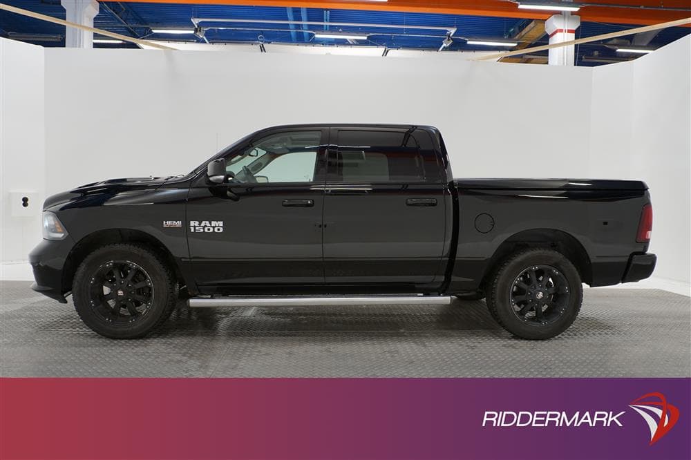 Dodge Ram Sport 5.7 V8 4WD 401hk Navi B-Kamera