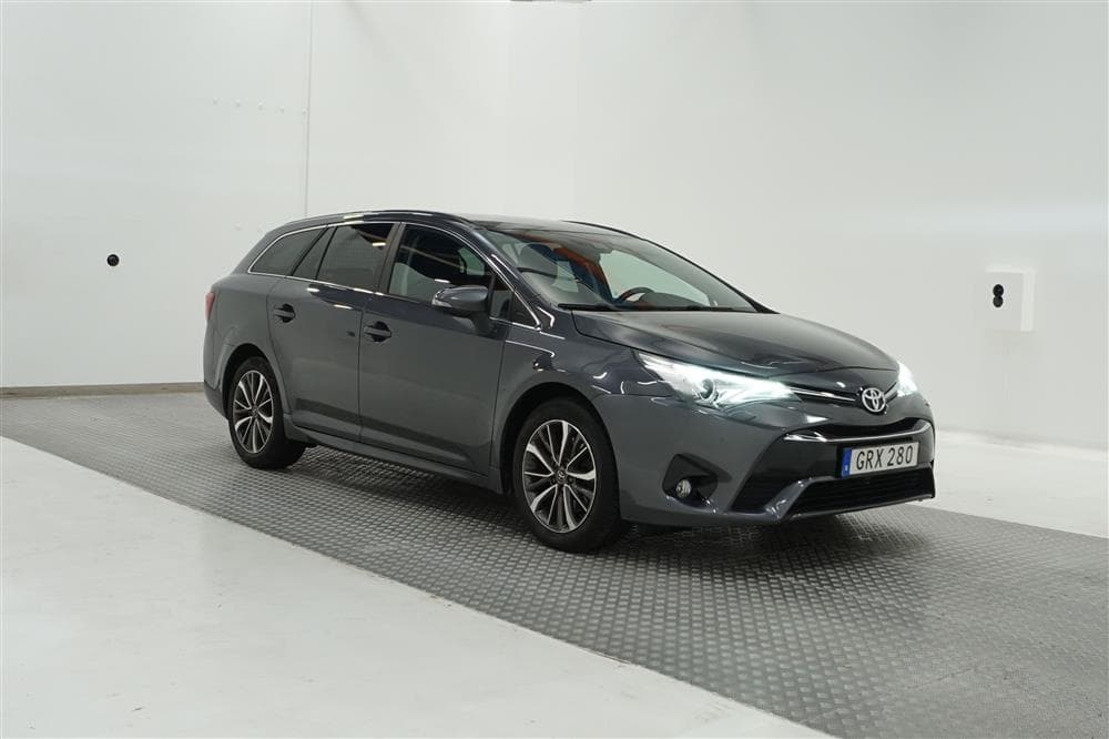 Toyota Avensis 2.0 D-4D 143hk