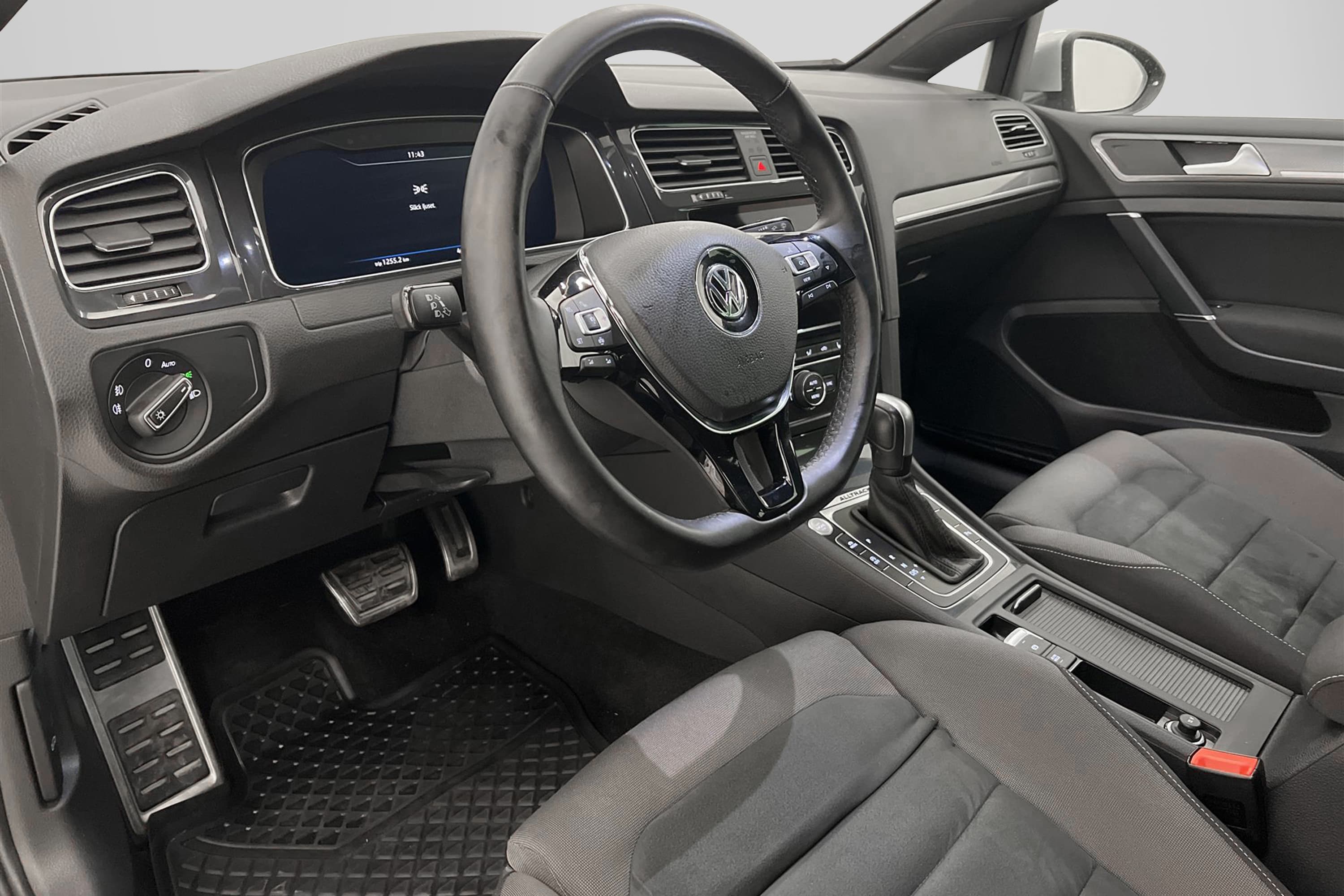 Volkswagen  Golf Alltrack 2.0 TDI 4M 184hk Cockpit D-Värmare