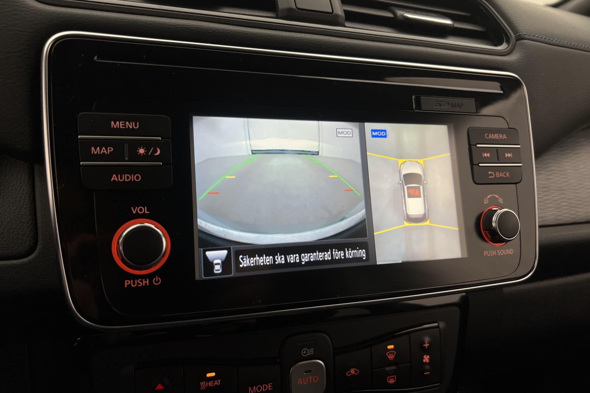 Nissan Leaf 150hk 40 kWh Tekna BOSE 360-Kamera Navi Rattvärm