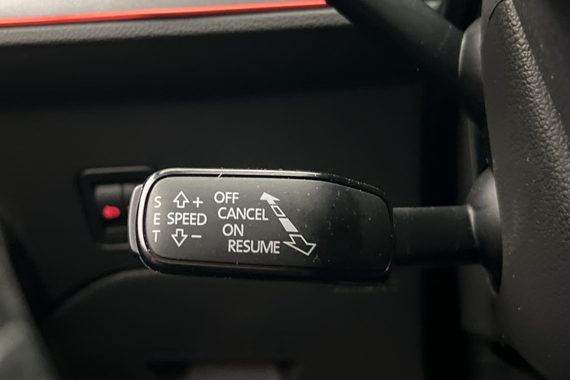 SEAT Leon 1.2 TSI 105hk ITECH Sensorer Halvskinn Farthållare