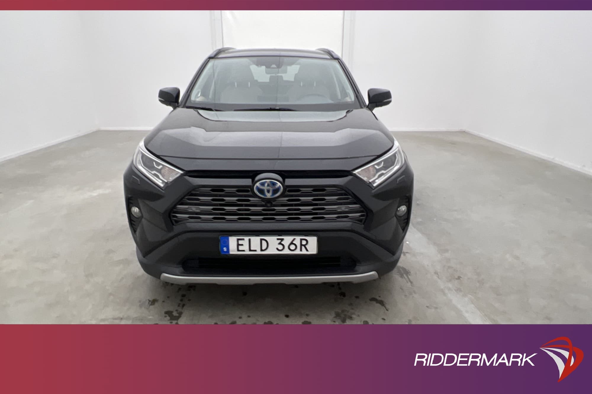 Toyota RAV4 Hybrid AWD 222hk