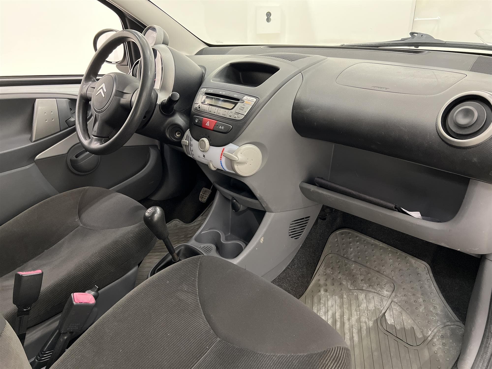 Citroën C1 1.0 69hk 2 Brukare Nyservad Låg Skatt 0,46L/mil