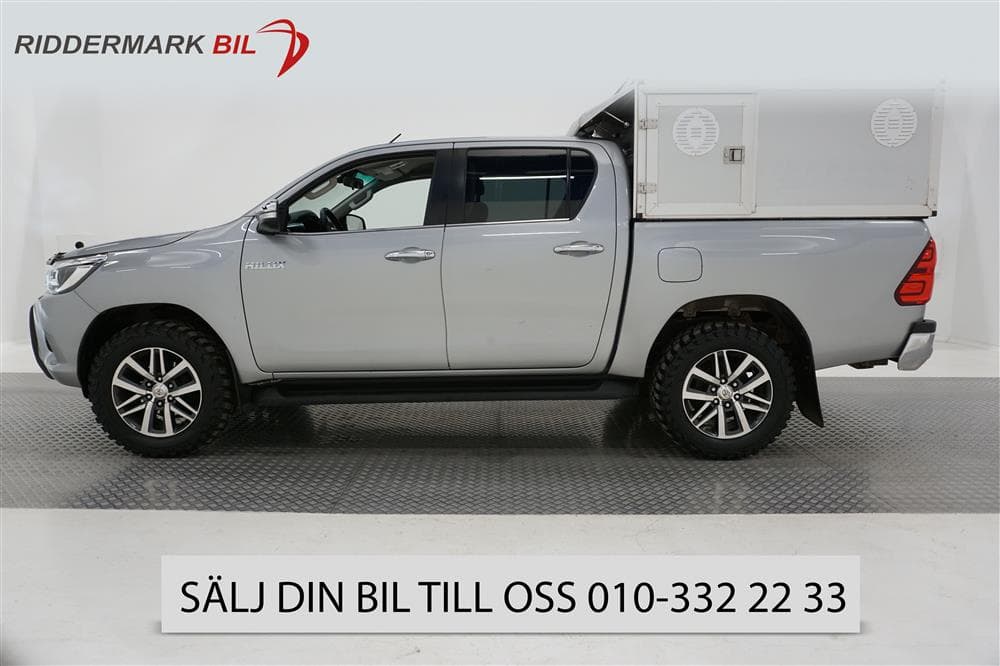 Toyota Hilux 2.4 Aut 4WD Eu6 150hk Hundkåpa Värmare 
