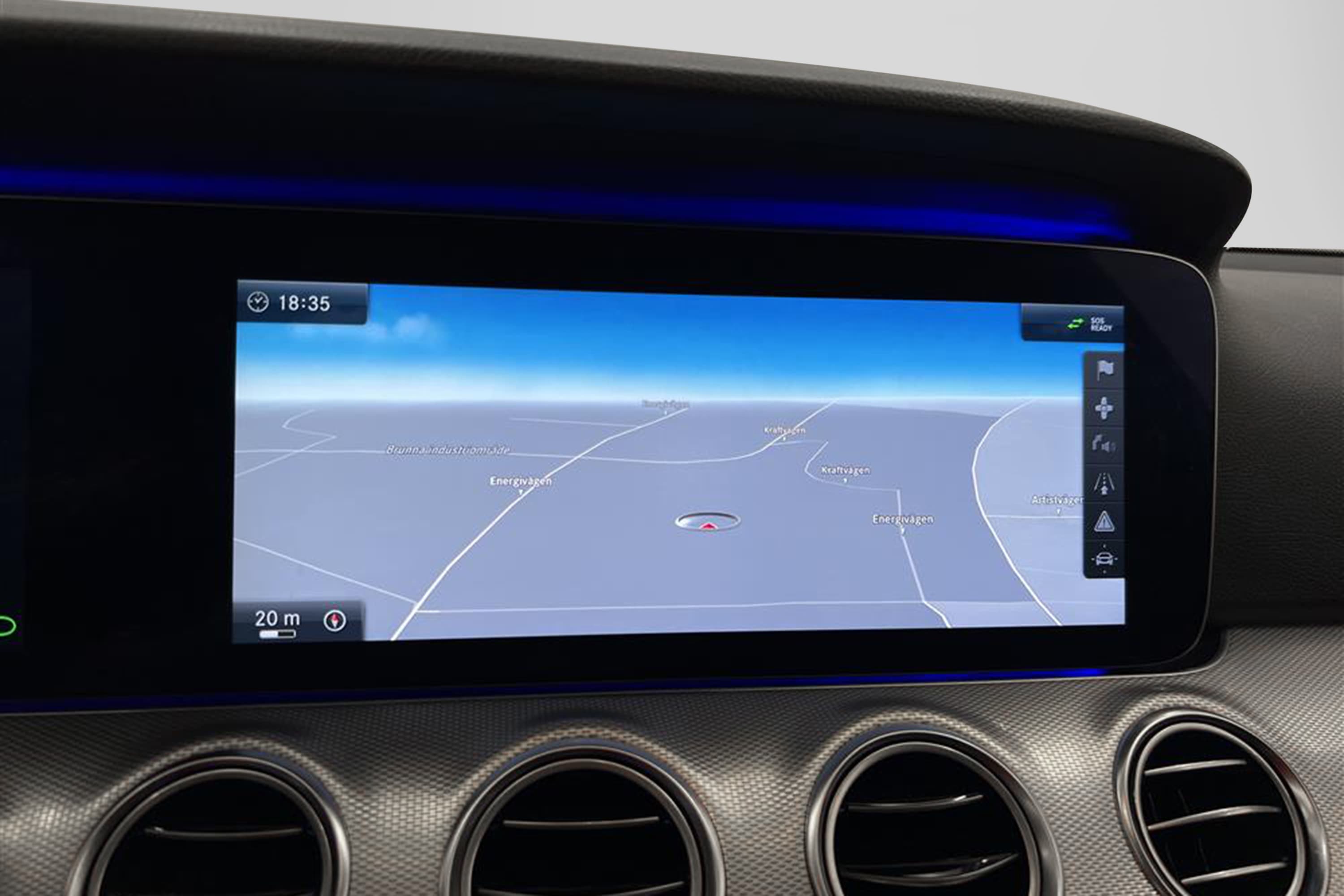 Mercedes-Benz E 220 d 194hk Widescreen Burmester Drag Naviinteriör