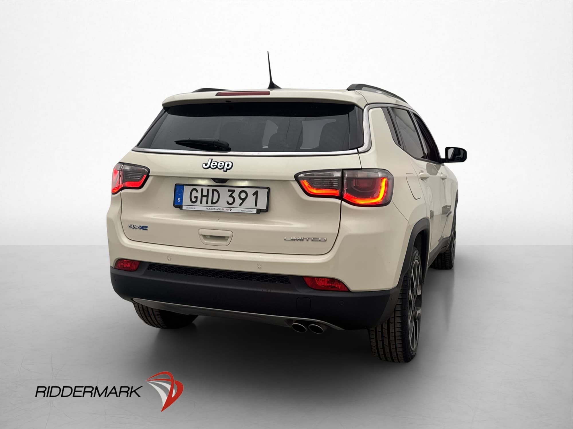 Jeep Compass 4xe AWD 190hk B-Kamera Navi Moms Rattvärme