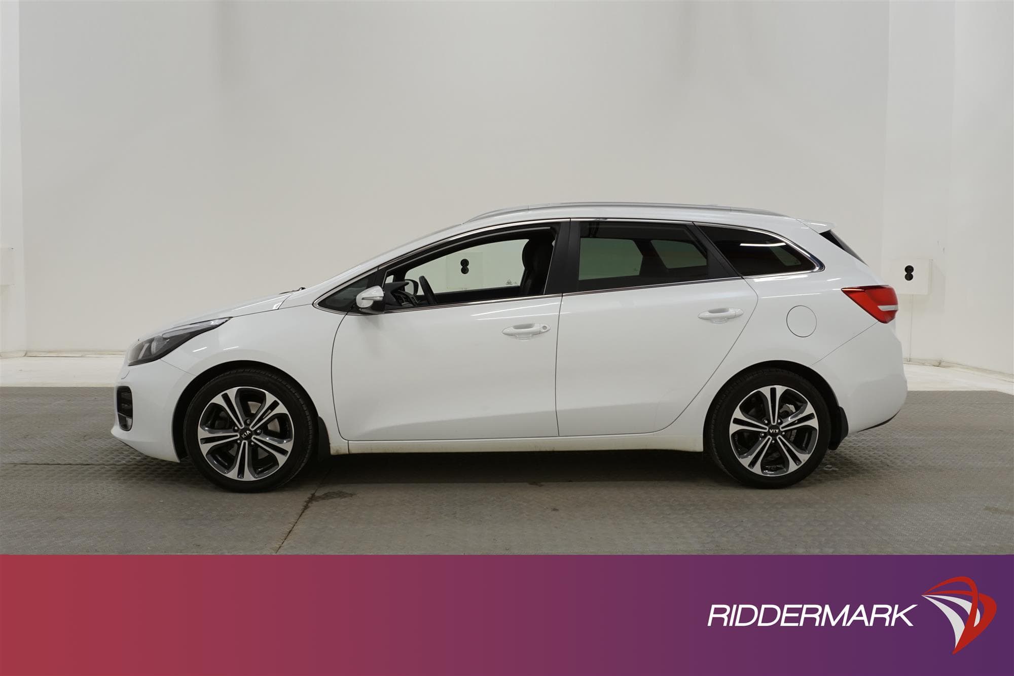 Kia  cee'd 1.6 135hk