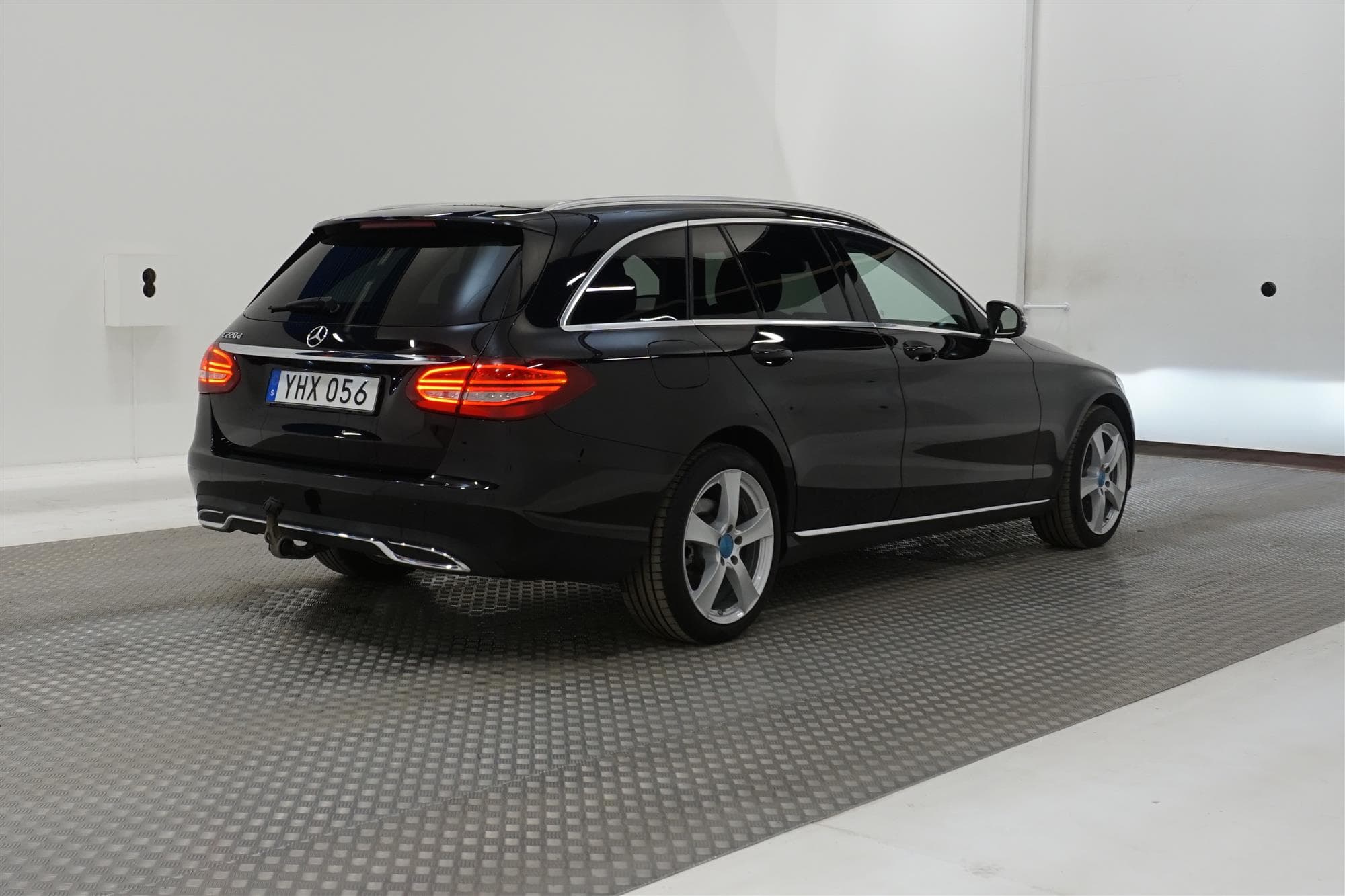 Mercedes-Benz C 220d 4M Drag Navi D-Värm 1 Brukare 0,47L/mil