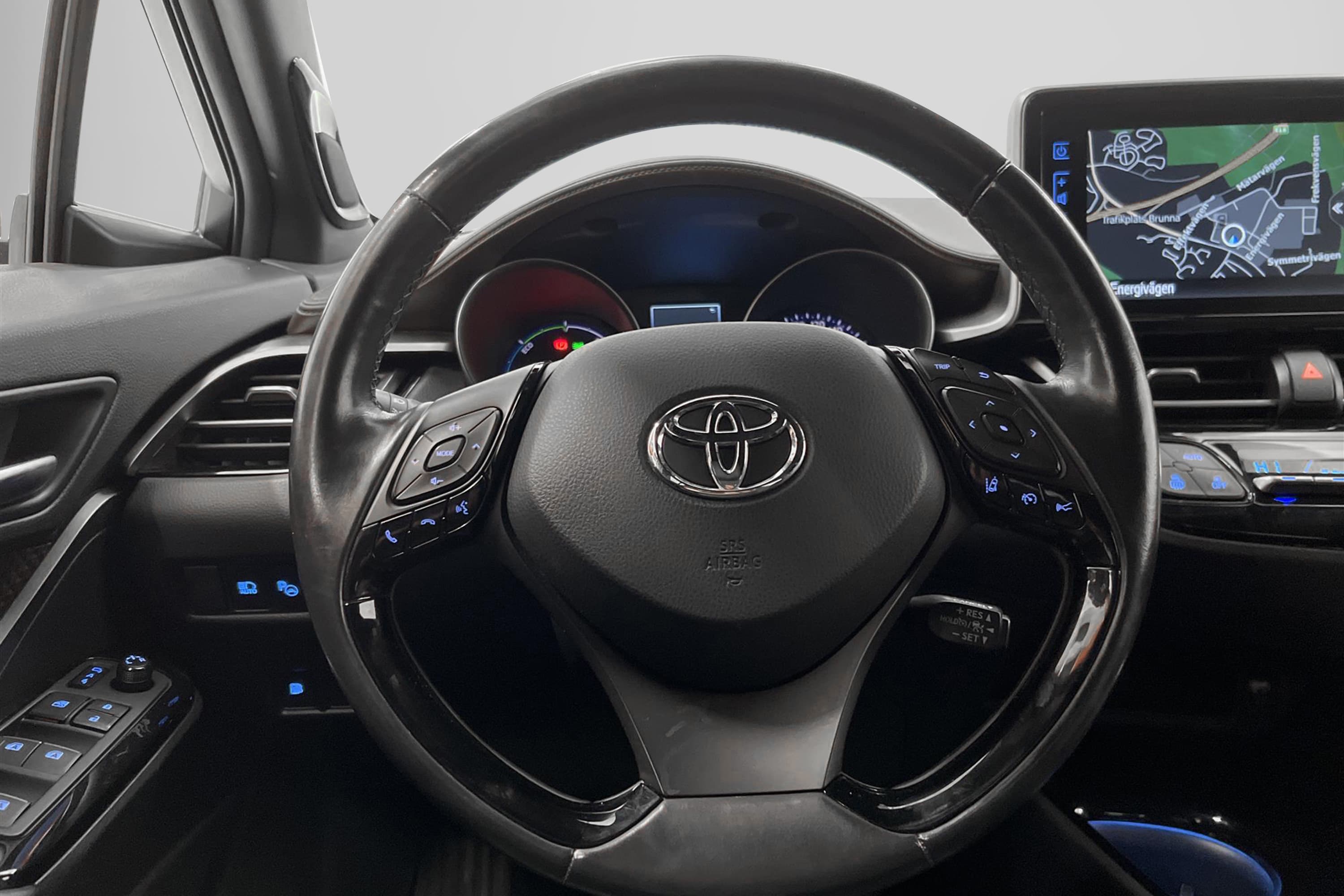 Toyota C-HR  Hybrid 122hk Executive JBL Navi Skinn Dragkrok