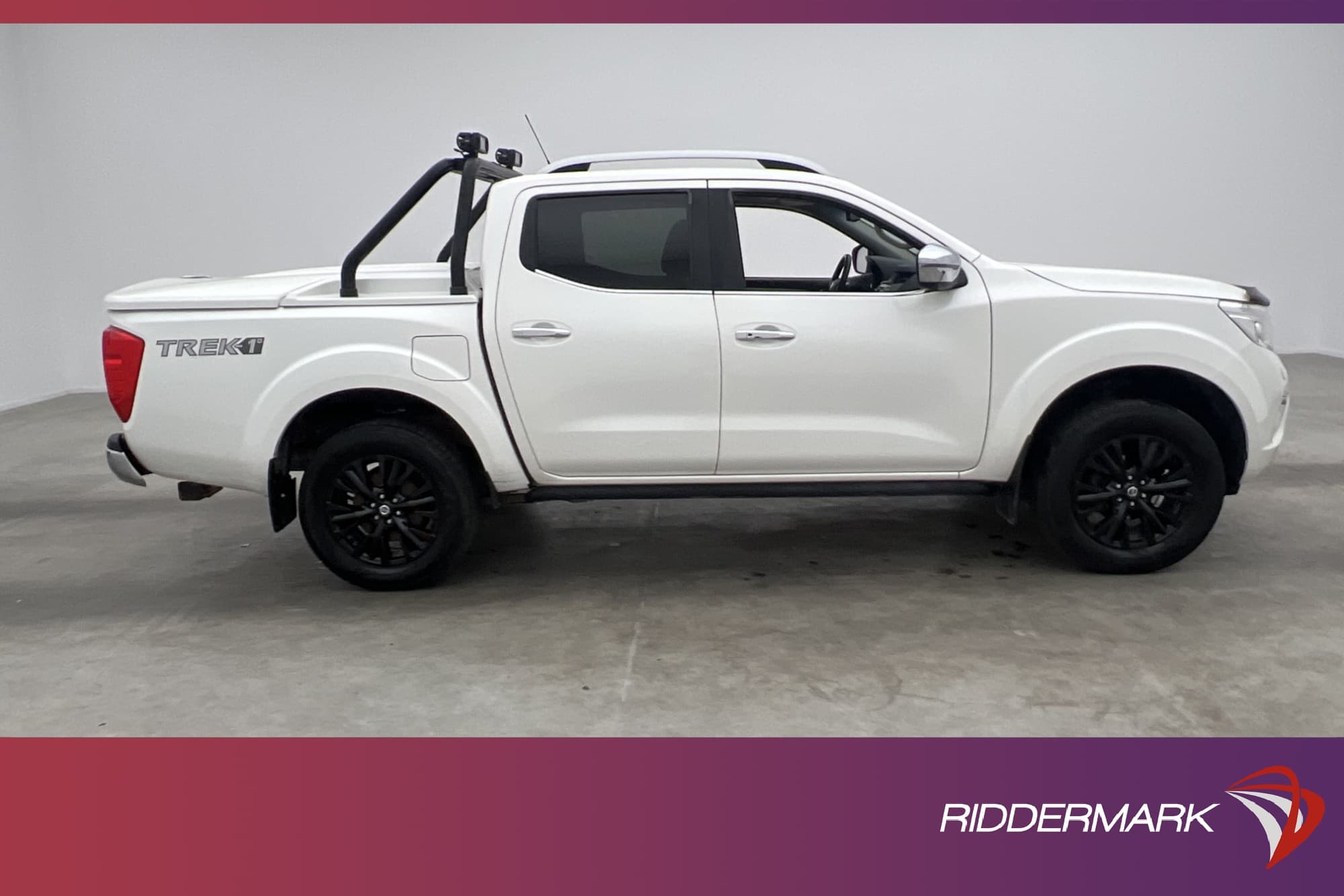 Nissan Navara Trek-1 2.3 4WD