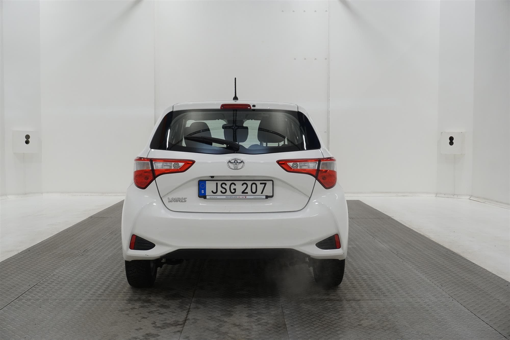 Toyota Yaris 1.5 VVT-iE Multidrive S 111hk 1 Brukare