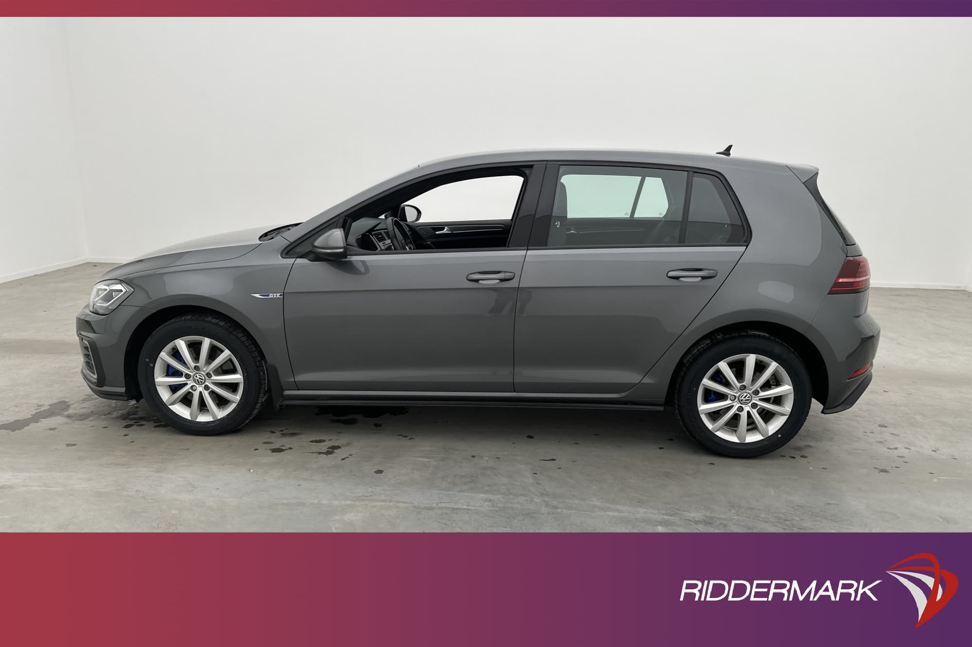 Volkswagen Golf GTE 204hk
