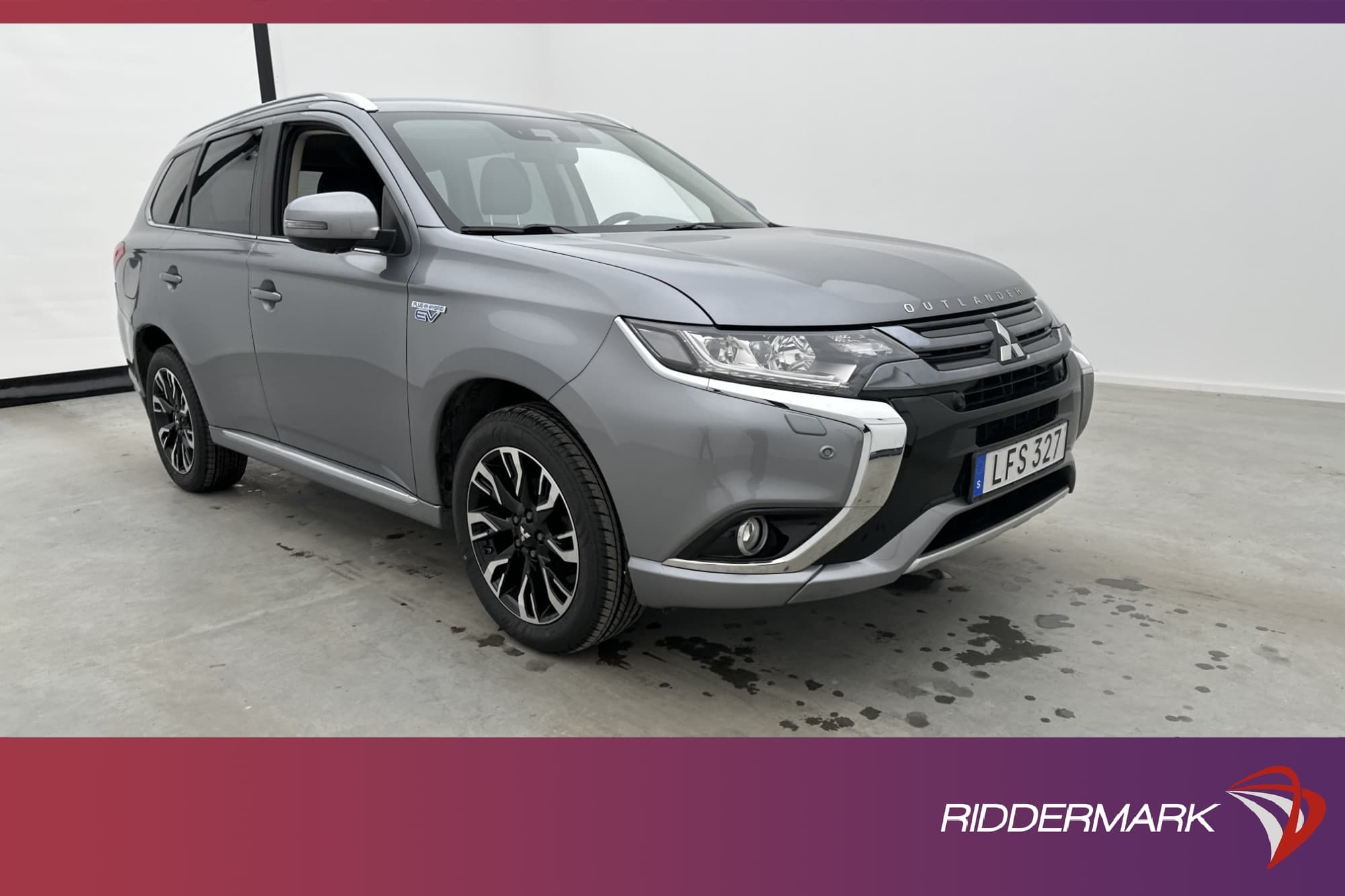 Mitsubishi Outlander PHEV 4WD 203hk