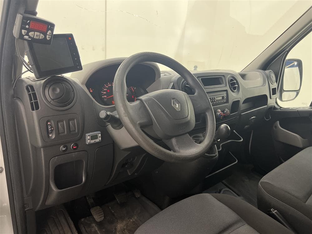 Renault Master 2.3dCi Bakgavel Kamera Kylbil Värmare Moms interiör