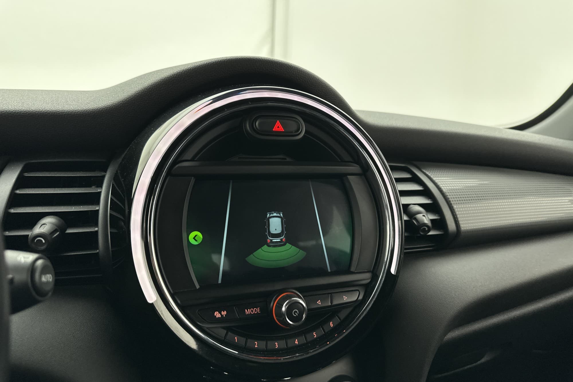 MINI Cooper 136hk Pepper Farthållare Bluetooth Sensorer