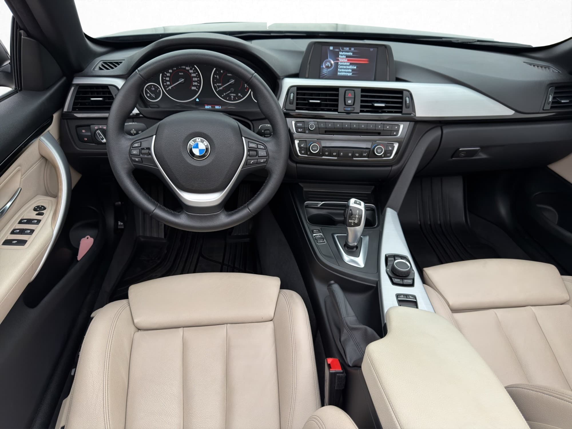 BMW 420 i Convertible Sport line Hardtop P-Sensorer Skinn