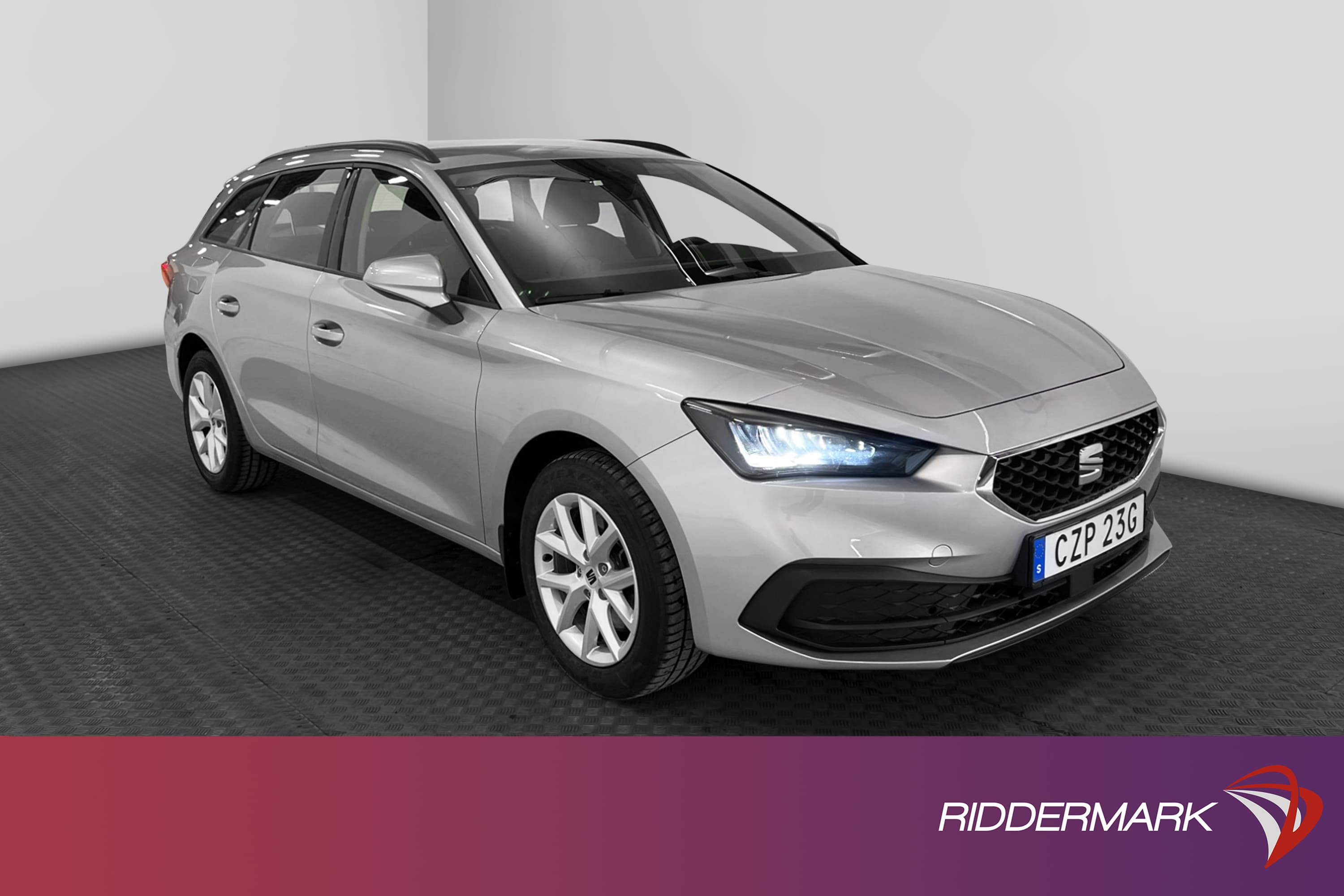 SEAT Leon ST 1.5 TGI Style Cockpit Teknik Rattvärme MOMS 