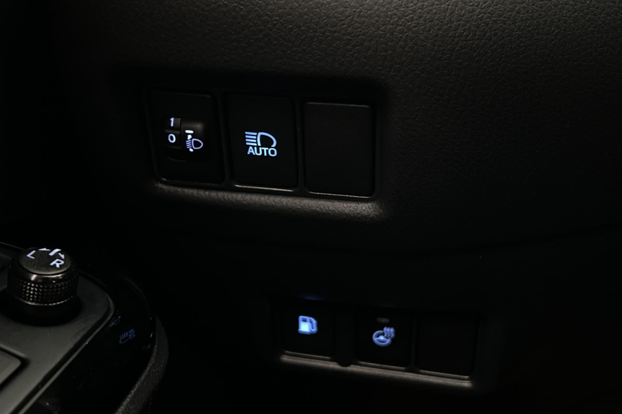 Toyota C-HR Hybrid X-Edition Kamera Rattvärme 1-brukare