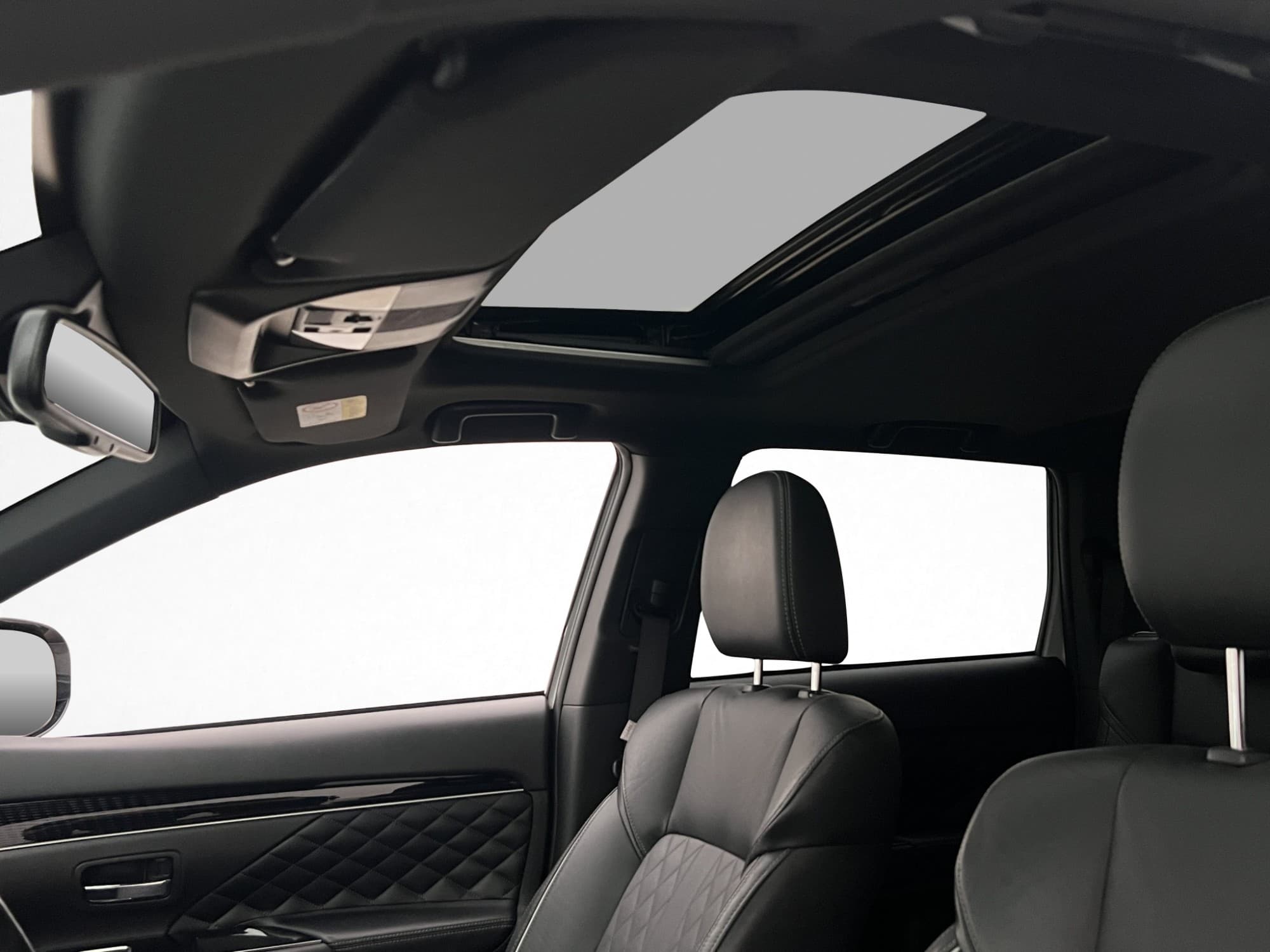Mitsubishi Outlander PHEV S-Edition Taklucka 360° Skinn Drag