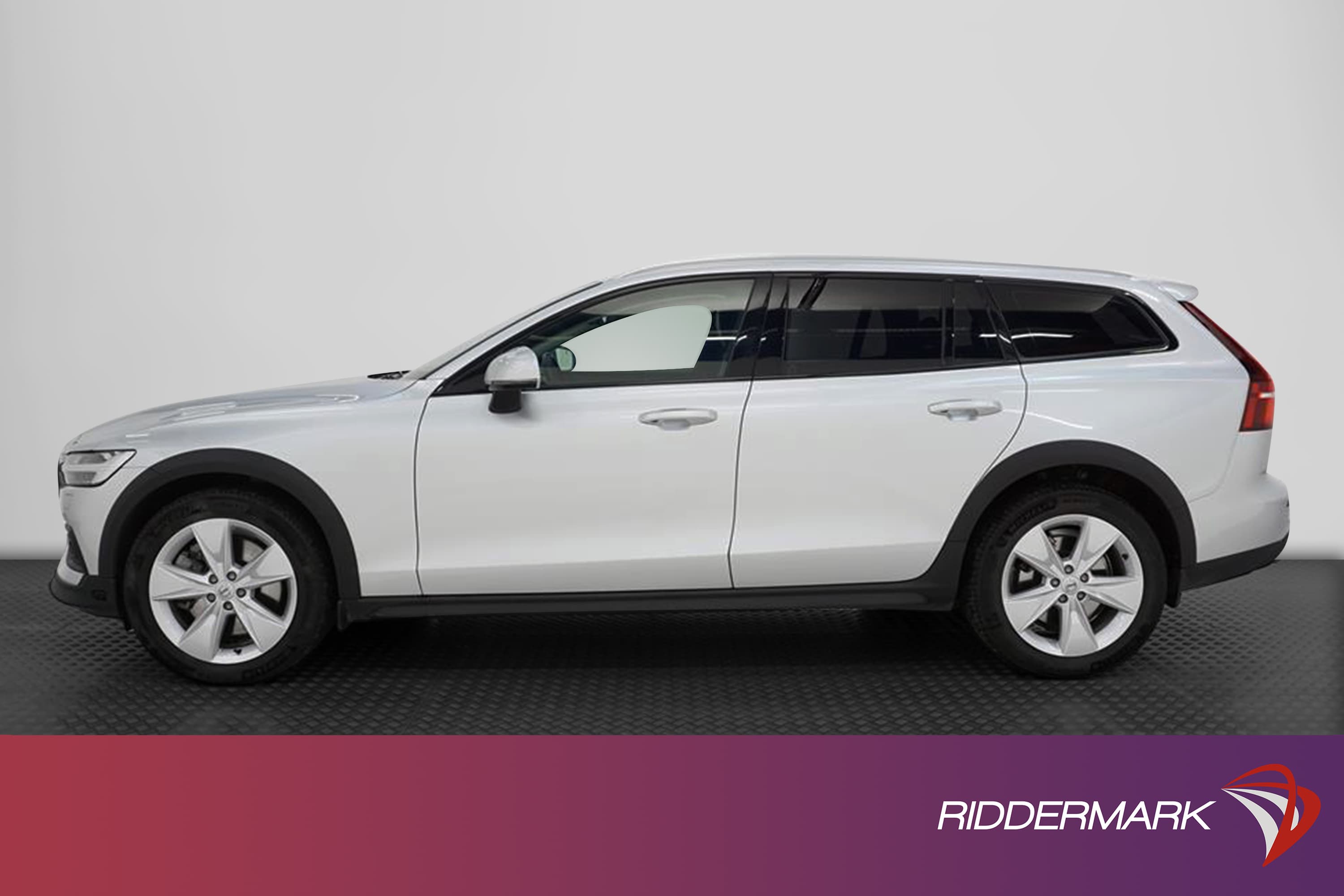Volvo V60 Cross Country D4 AWD
