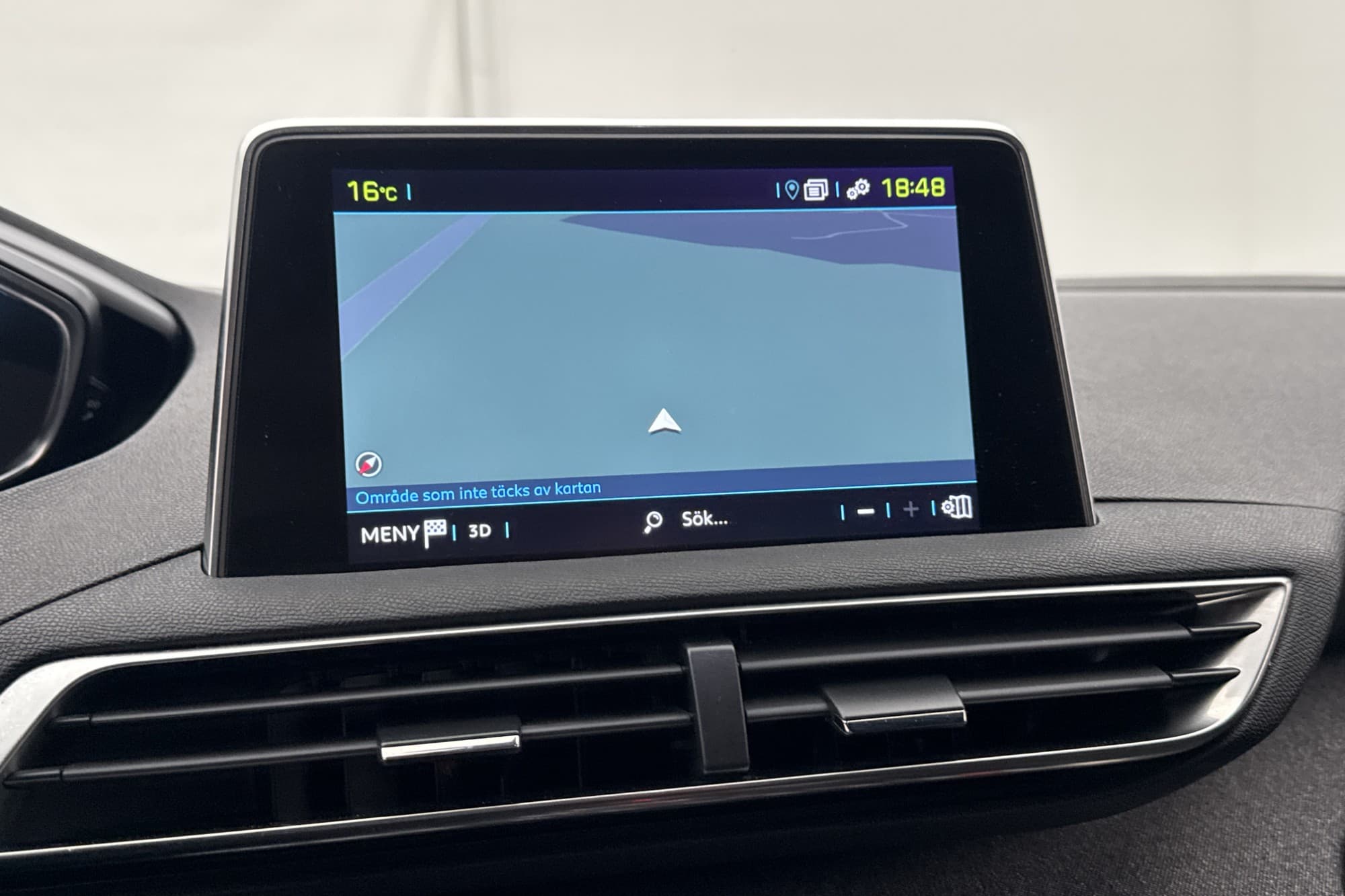 Peugeot 3008 GT HYBRID4 1.6 + 13.2 kWh AWD Kamera Navi Drag