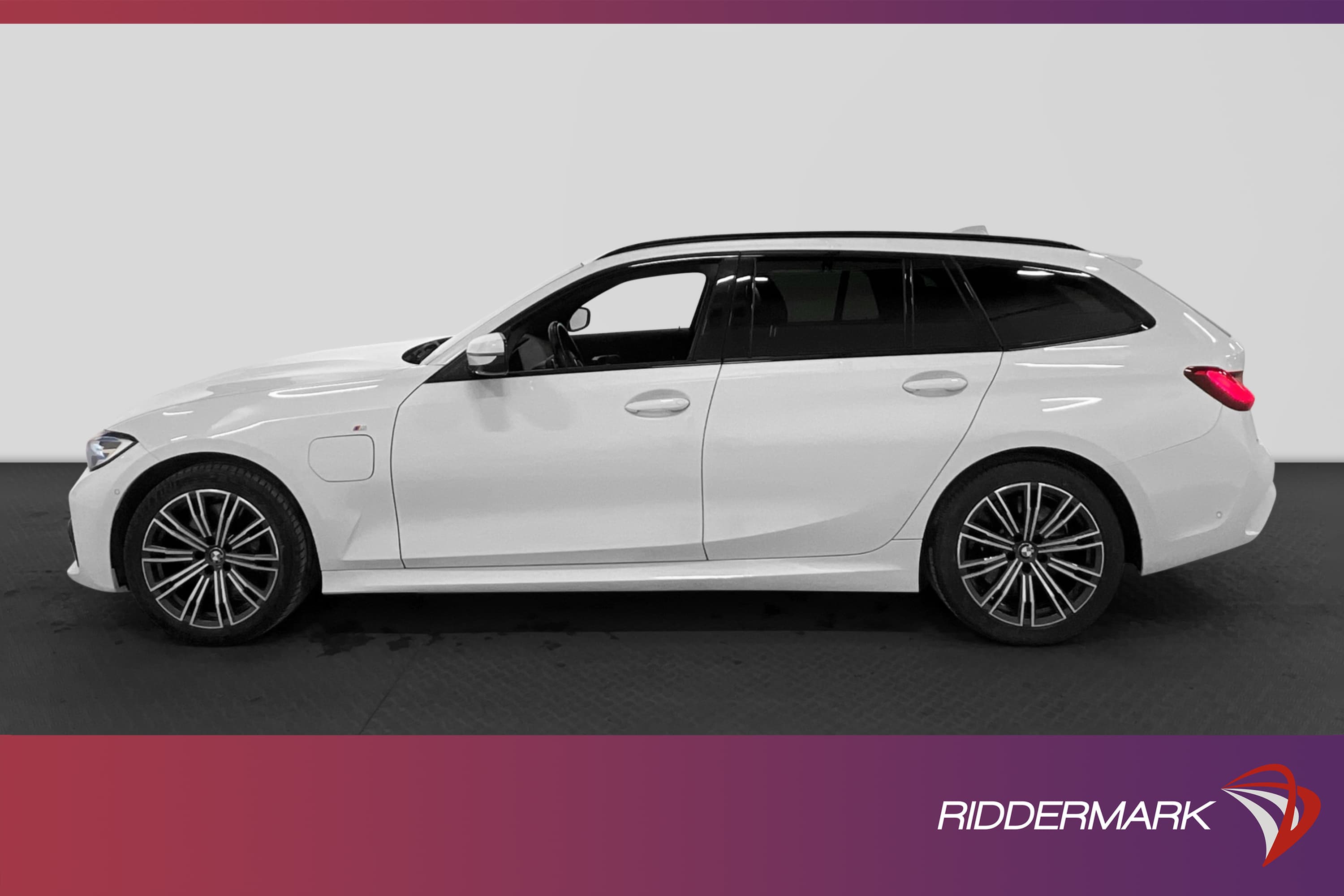 BMW 330e Touring 292hk