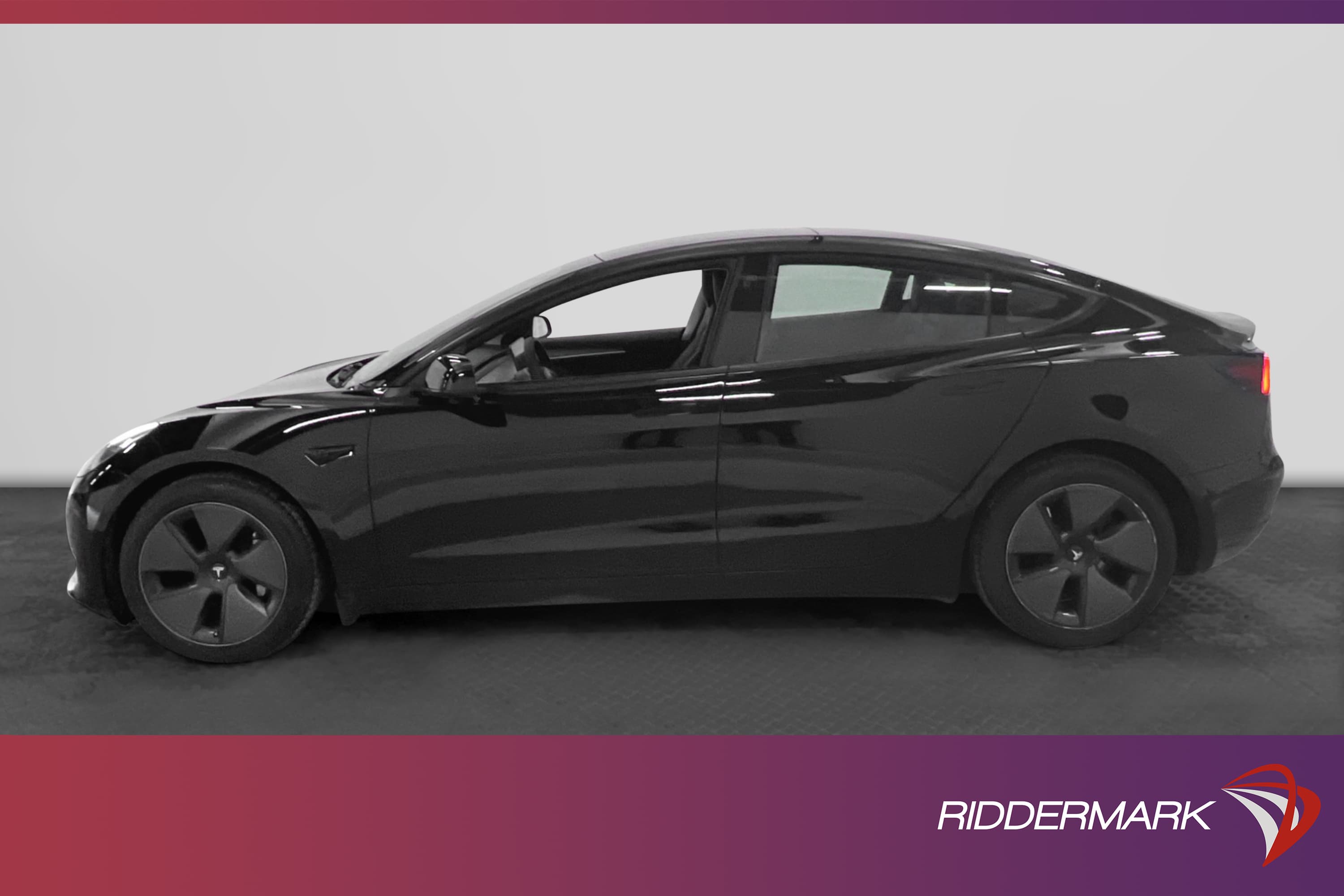 Tesla Model 3 Standard Range Plus 325hk