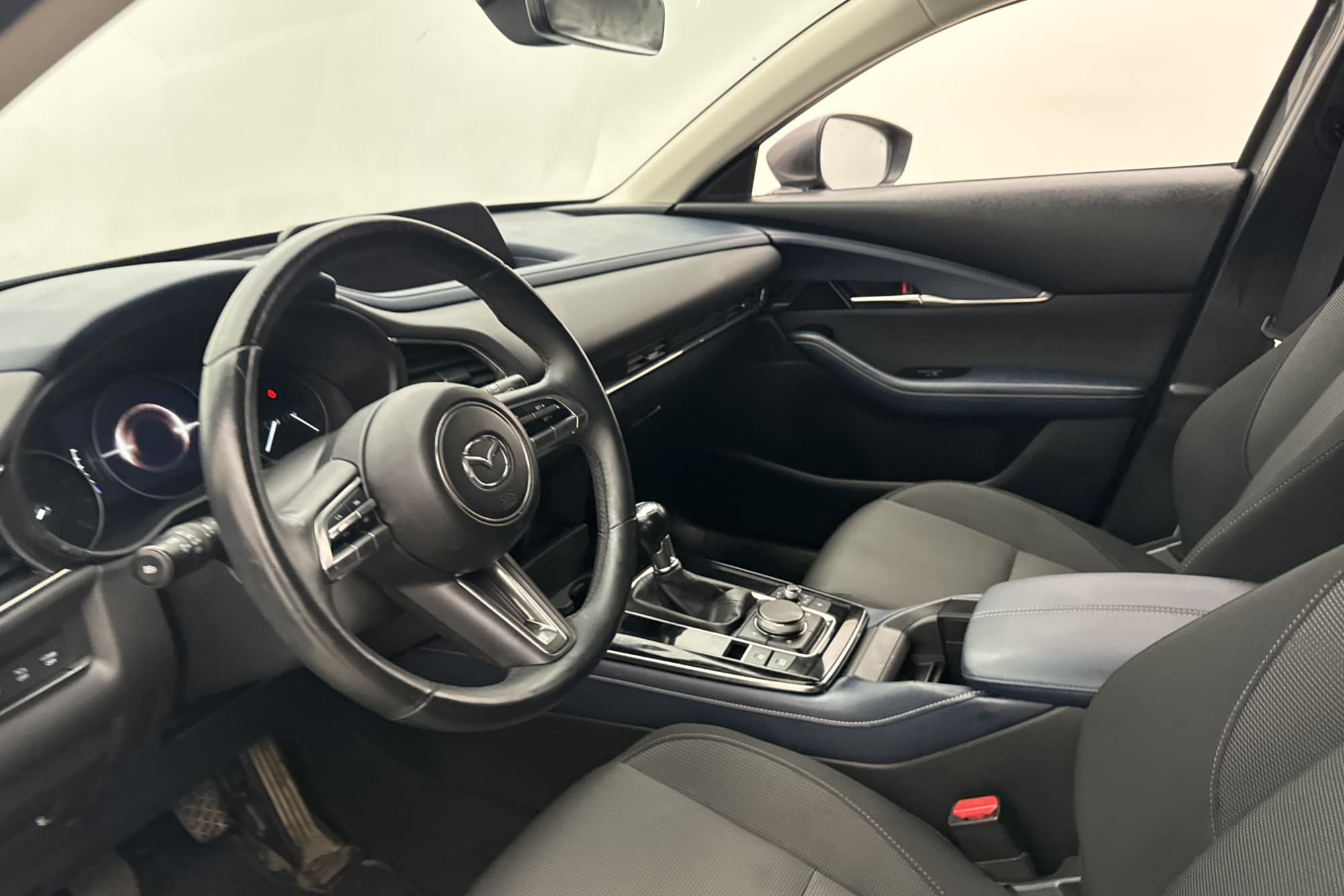 Mazda CX-30 2.0 M Hybrid AWD 180hk Sky+Tech BOSE HUD Drag