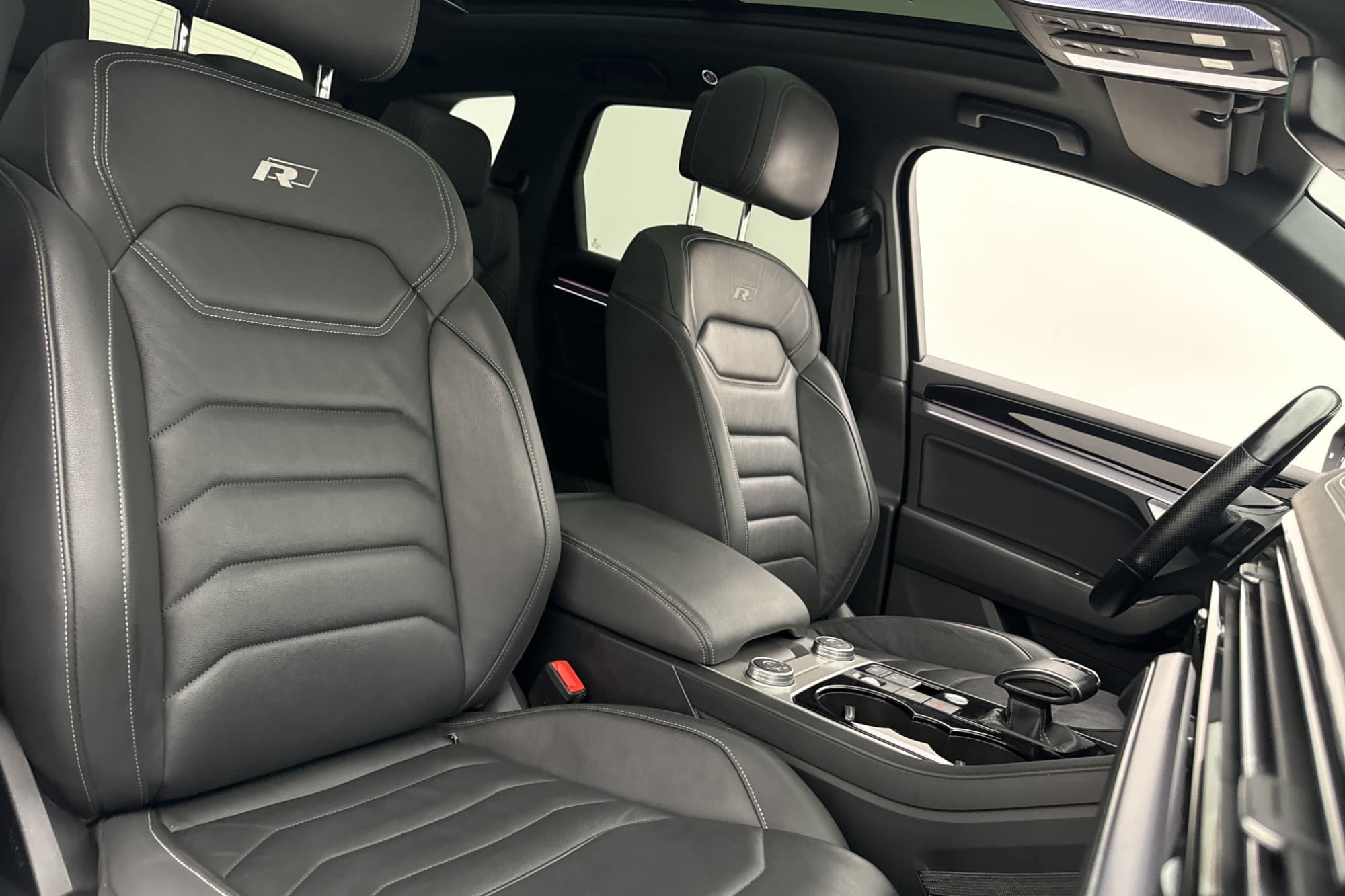 Volkswagen Touareg 4M 286hk R-Line Executive Pano Innovation