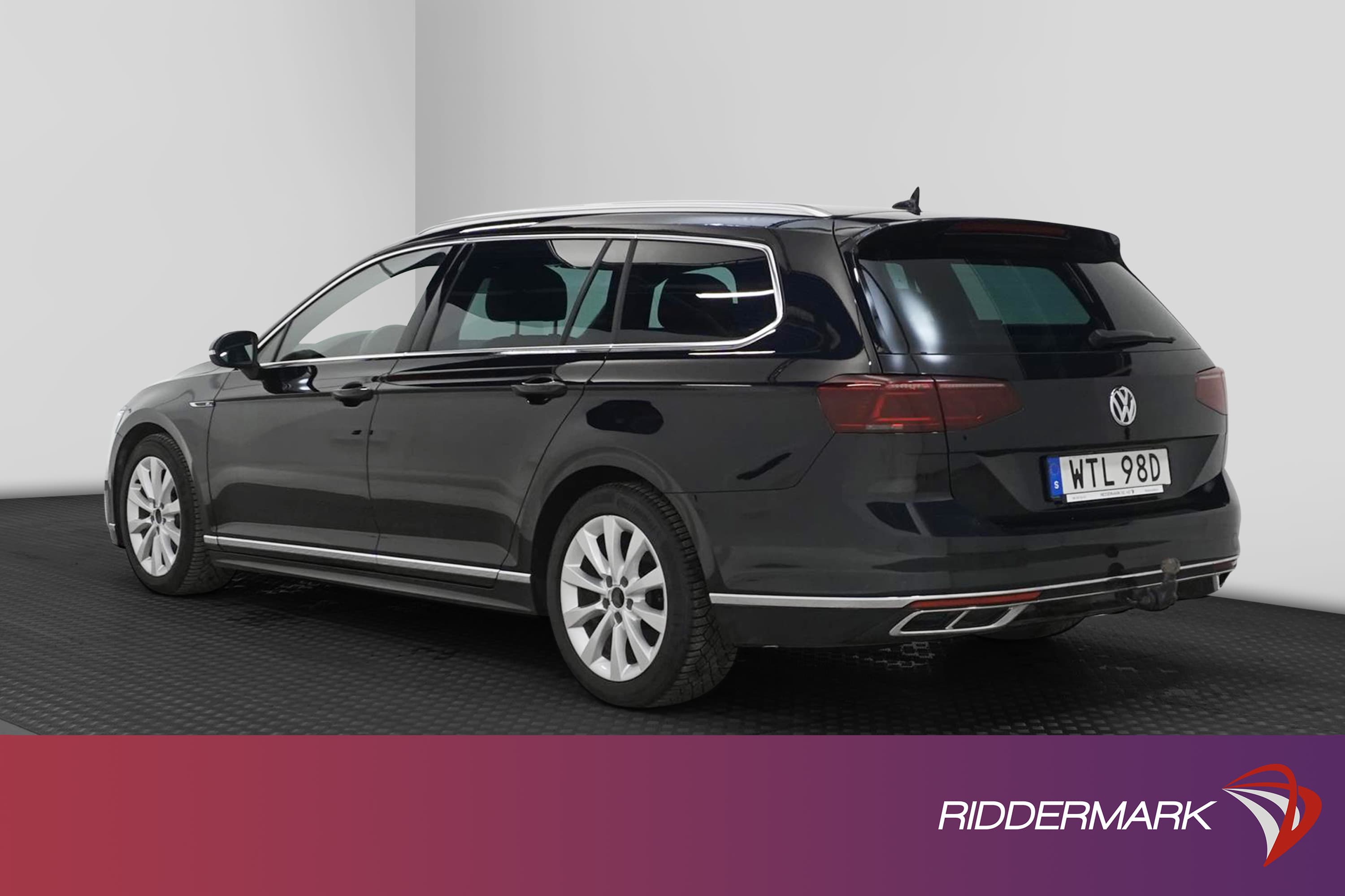 Volkswagen Passat 2.0 TDI 4M 190hk R Line D-Värm Cockpit 