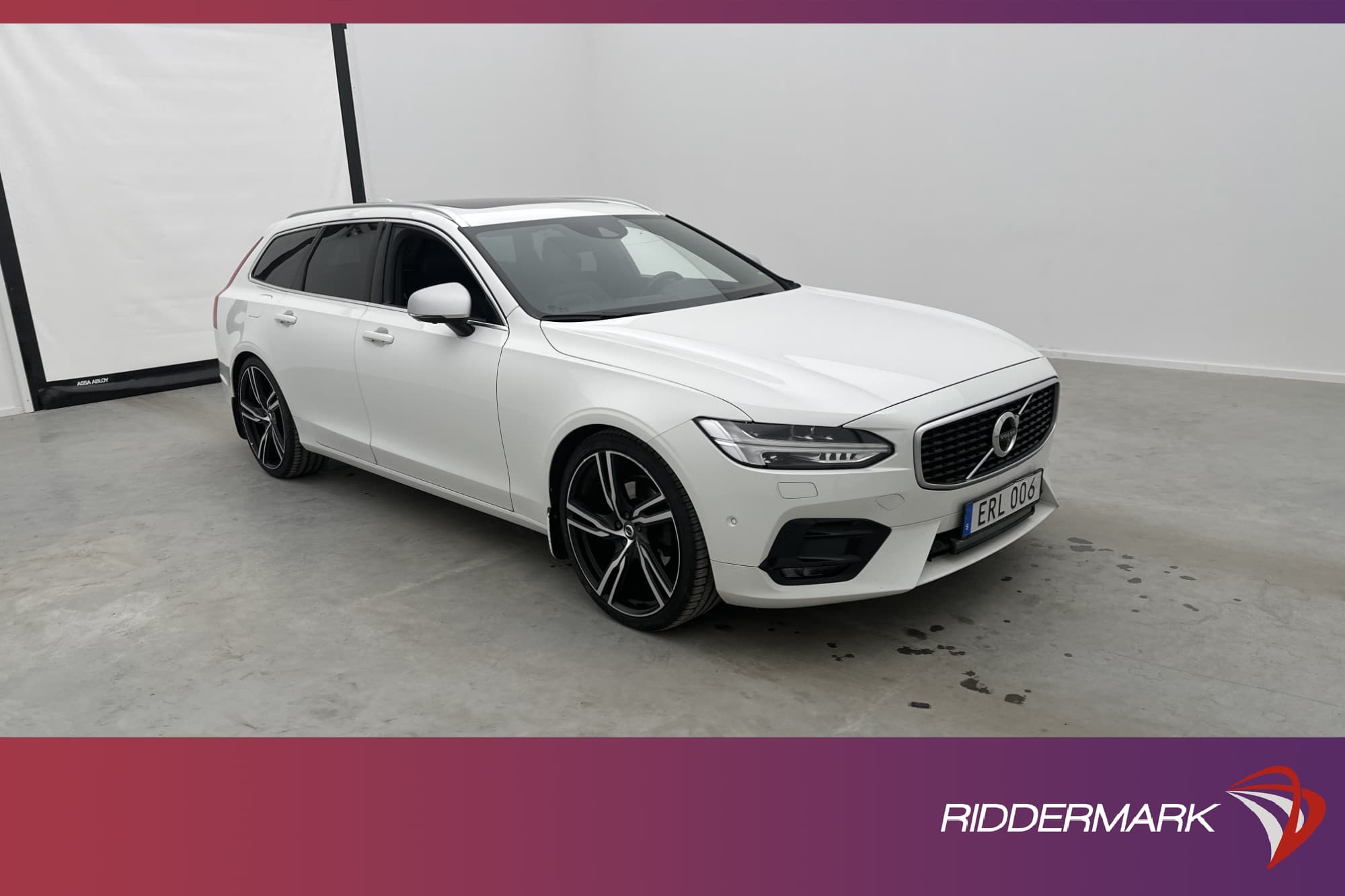 Volvo V90 D5 AWD 235hk