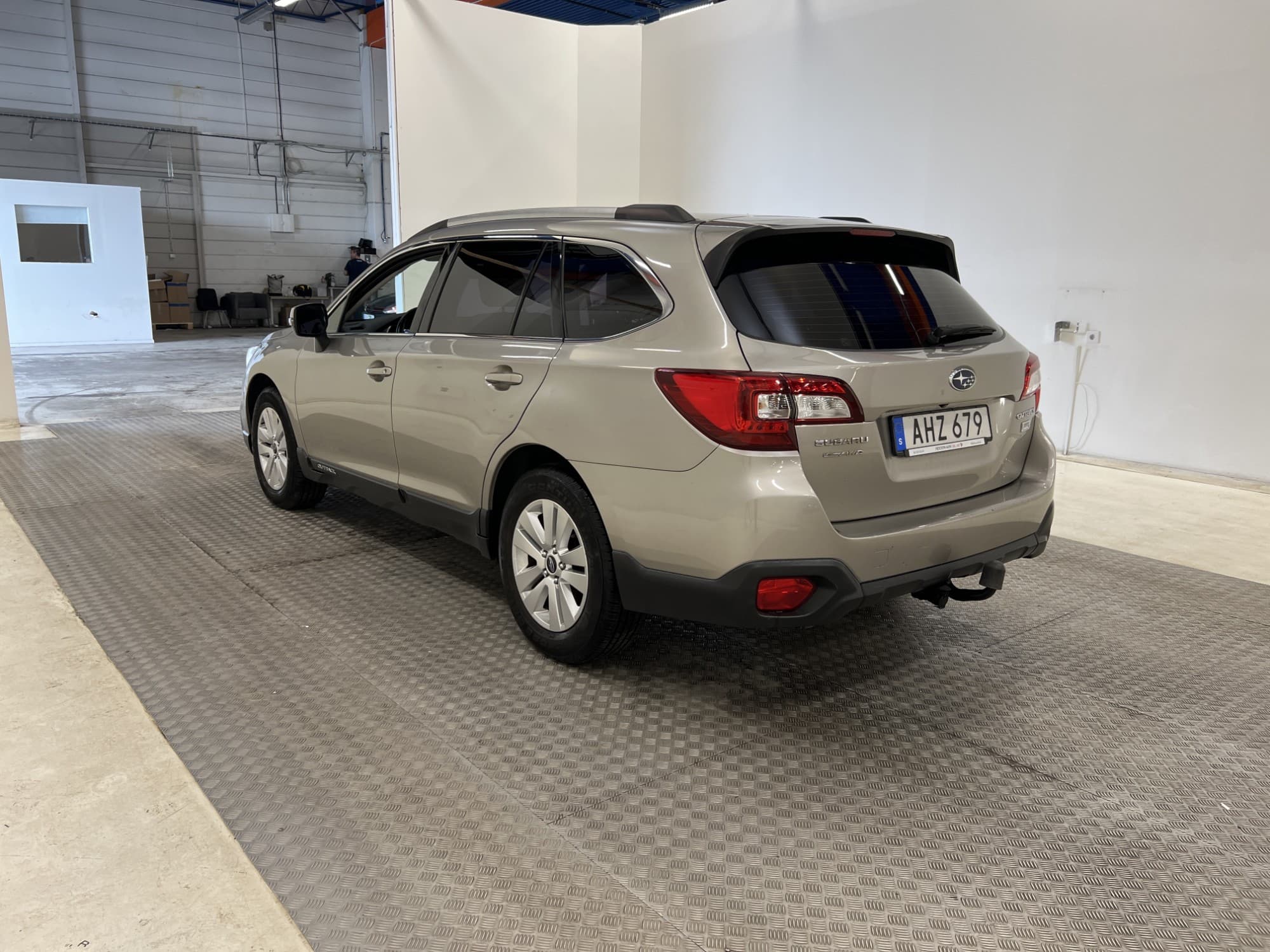 Subaru Outback 2.0 150hk 4WD