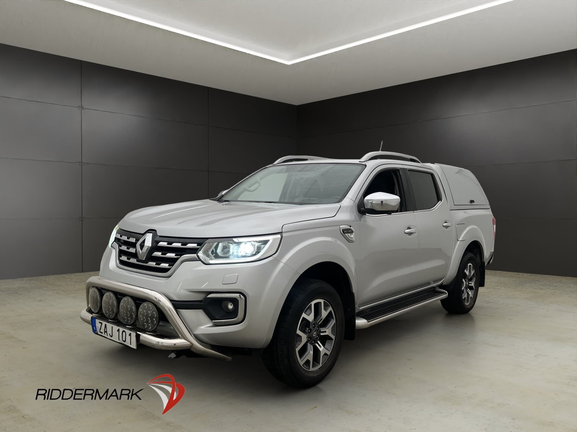 Renault Alaskan