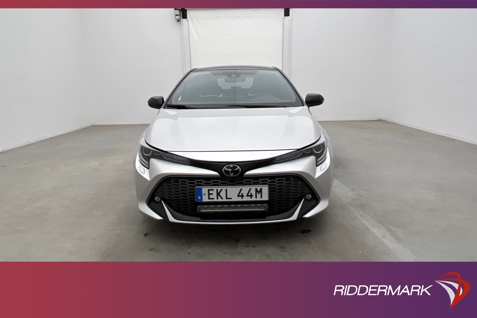 Toyota Corolla Hybrid GR Sport HUD Kamera Halvskinn MOMS
