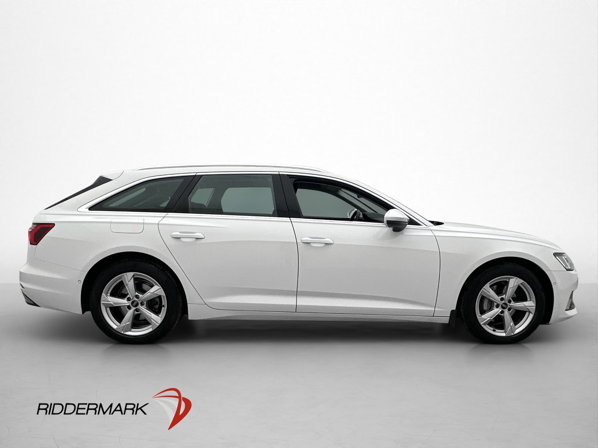 Audi A6 40 TDI 204hk Quattro Cockpit Värmare MOMS Drag