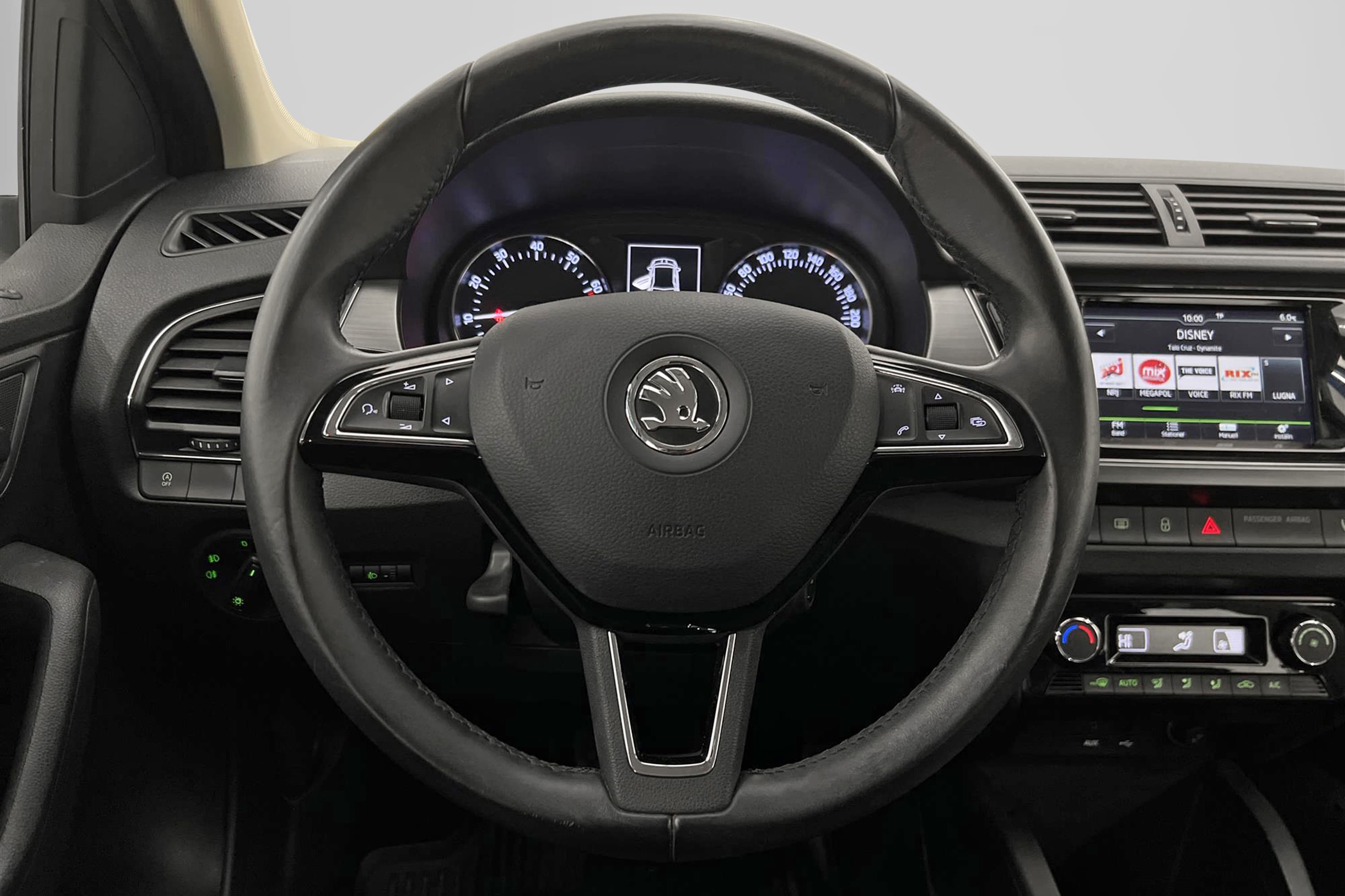 Skoda Fabia 1.2 TSI 90hk Välservad En-Brukare PDC 0,46l/mil