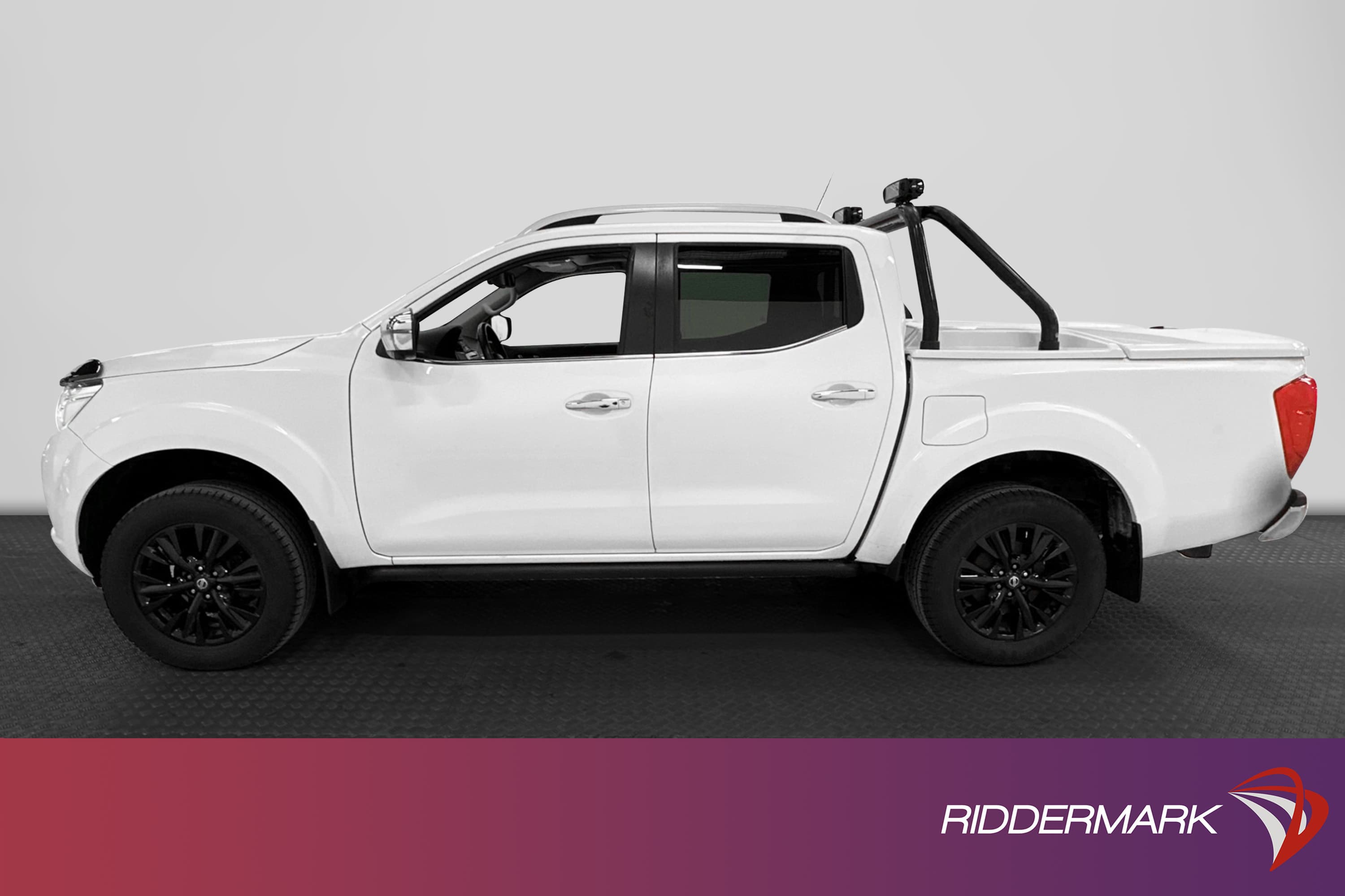 Nissan Navara Trek-1 2.3 4WD 190hk Diff M-Värmare 360° Moms 