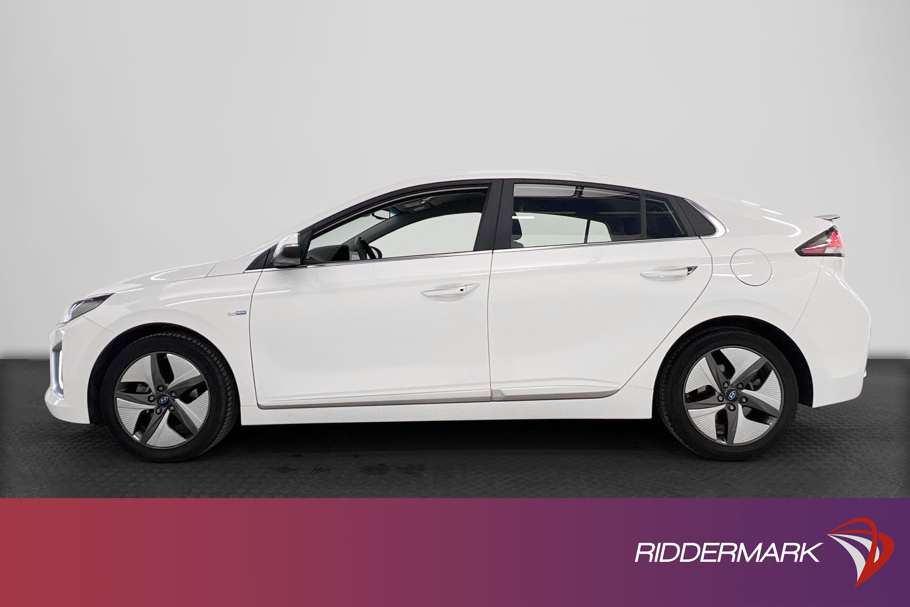 Hyundai Ioniq Hybrid 1.6