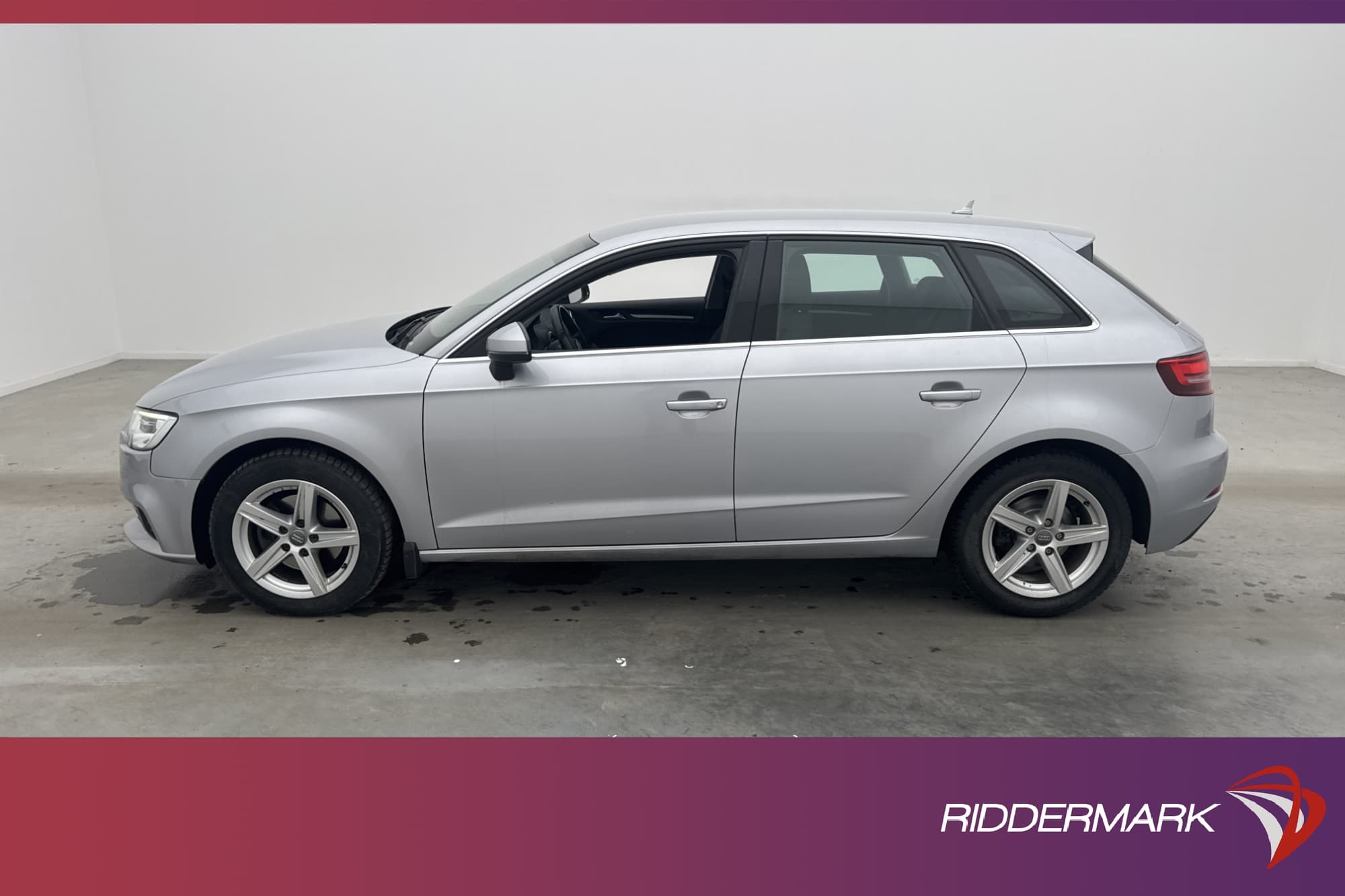 Audi A3 2.0 TDI 150hk D-Värm Cockpit Navi B-Kam Adaptiv