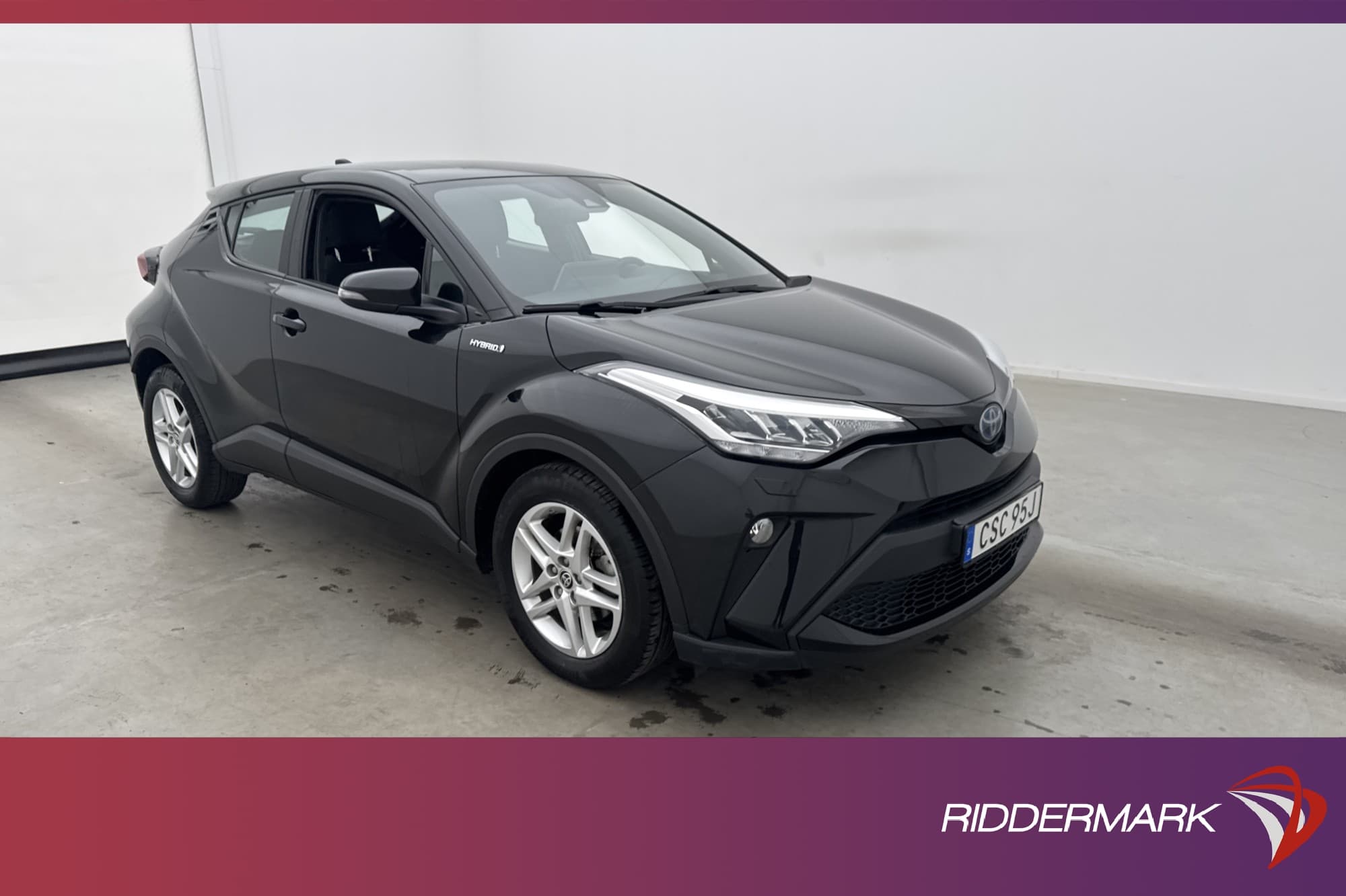 Toyota C-HR Hybrid CVT 122hk