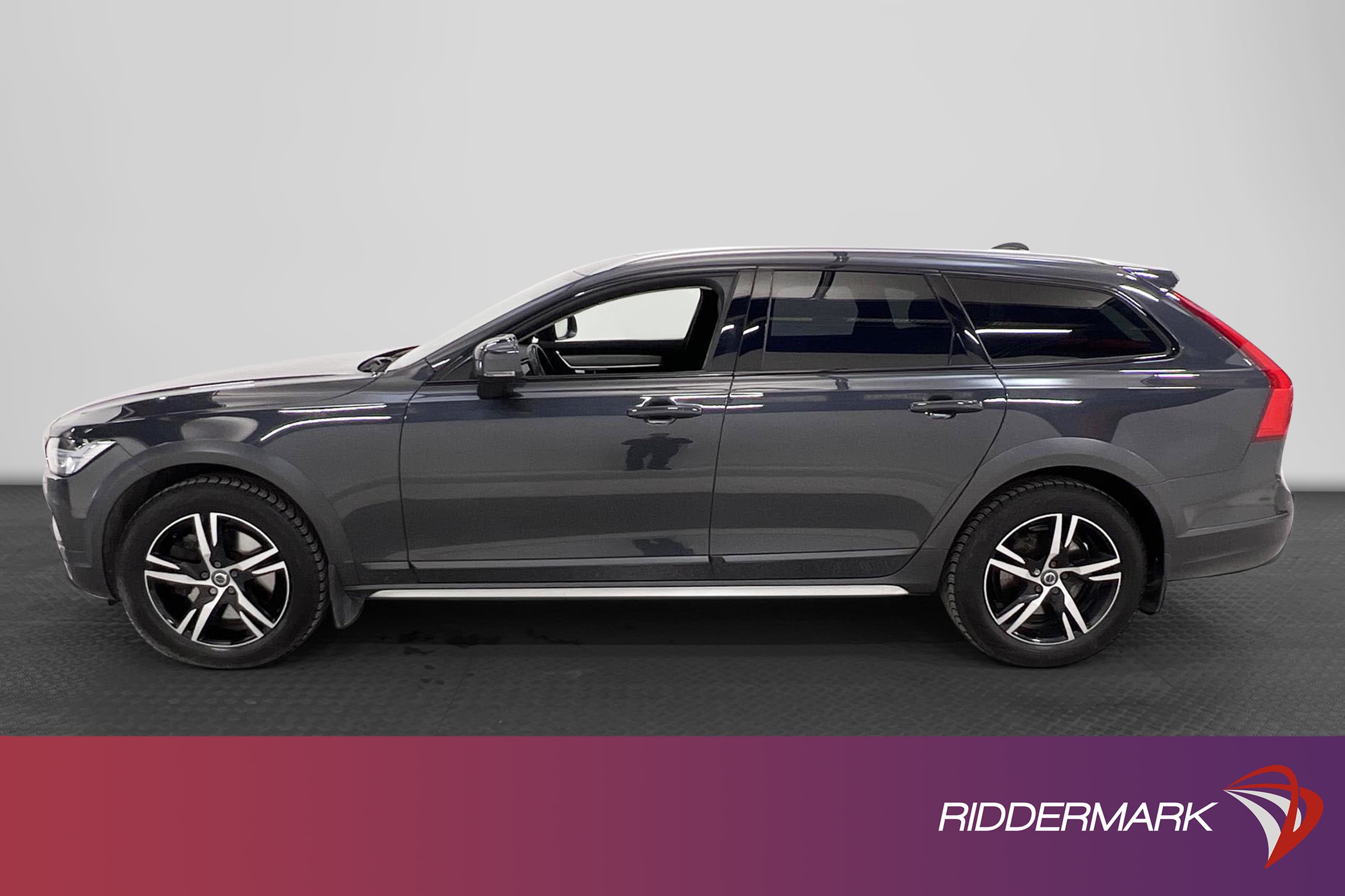 Volvo V90 Cross Country D4 AWD 190hk